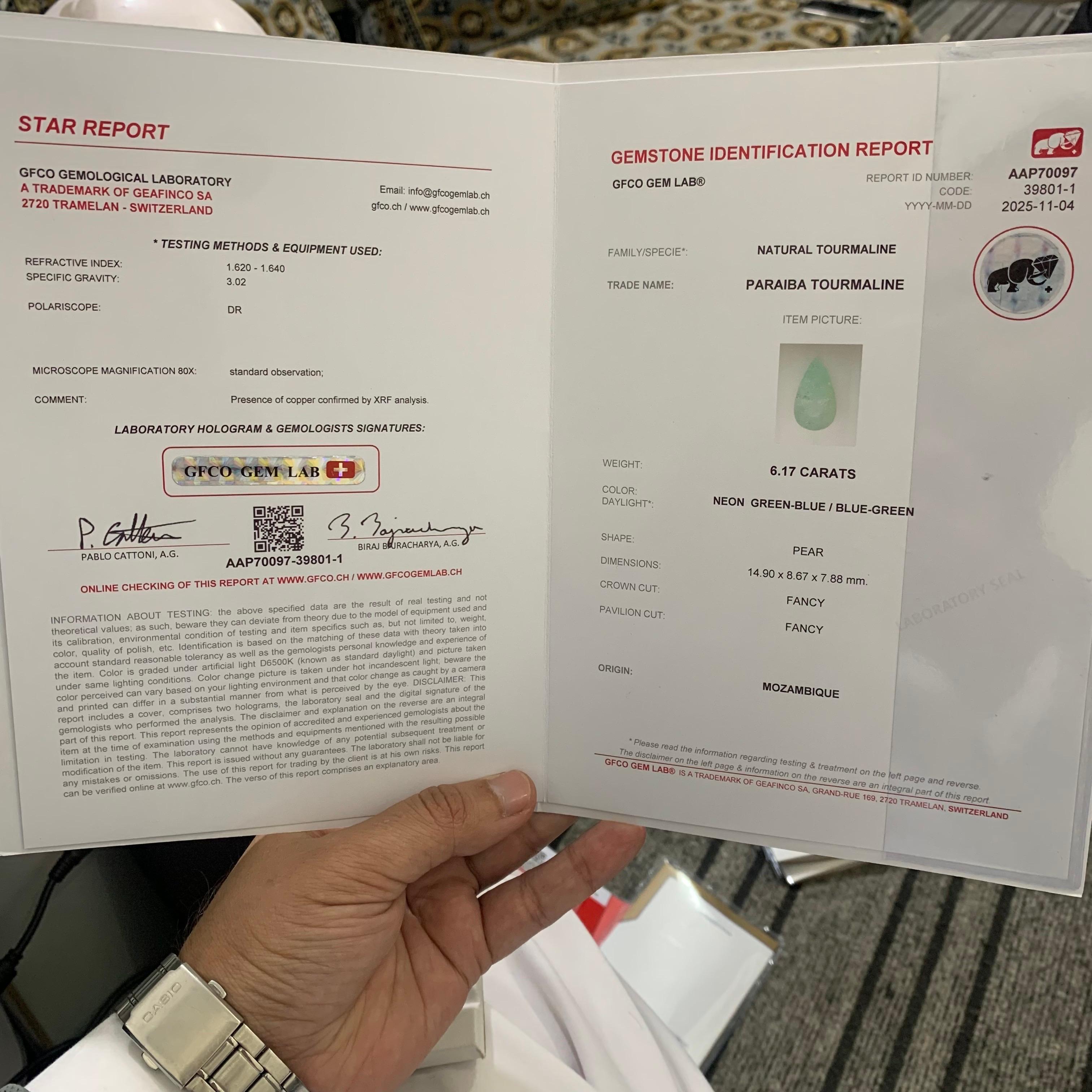 GFCO Certified 6.17 Carat Natural Loose Paraiba Tourmaline Pear Shape Gemstone (pierre précieuse en forme de poire) en vente 8