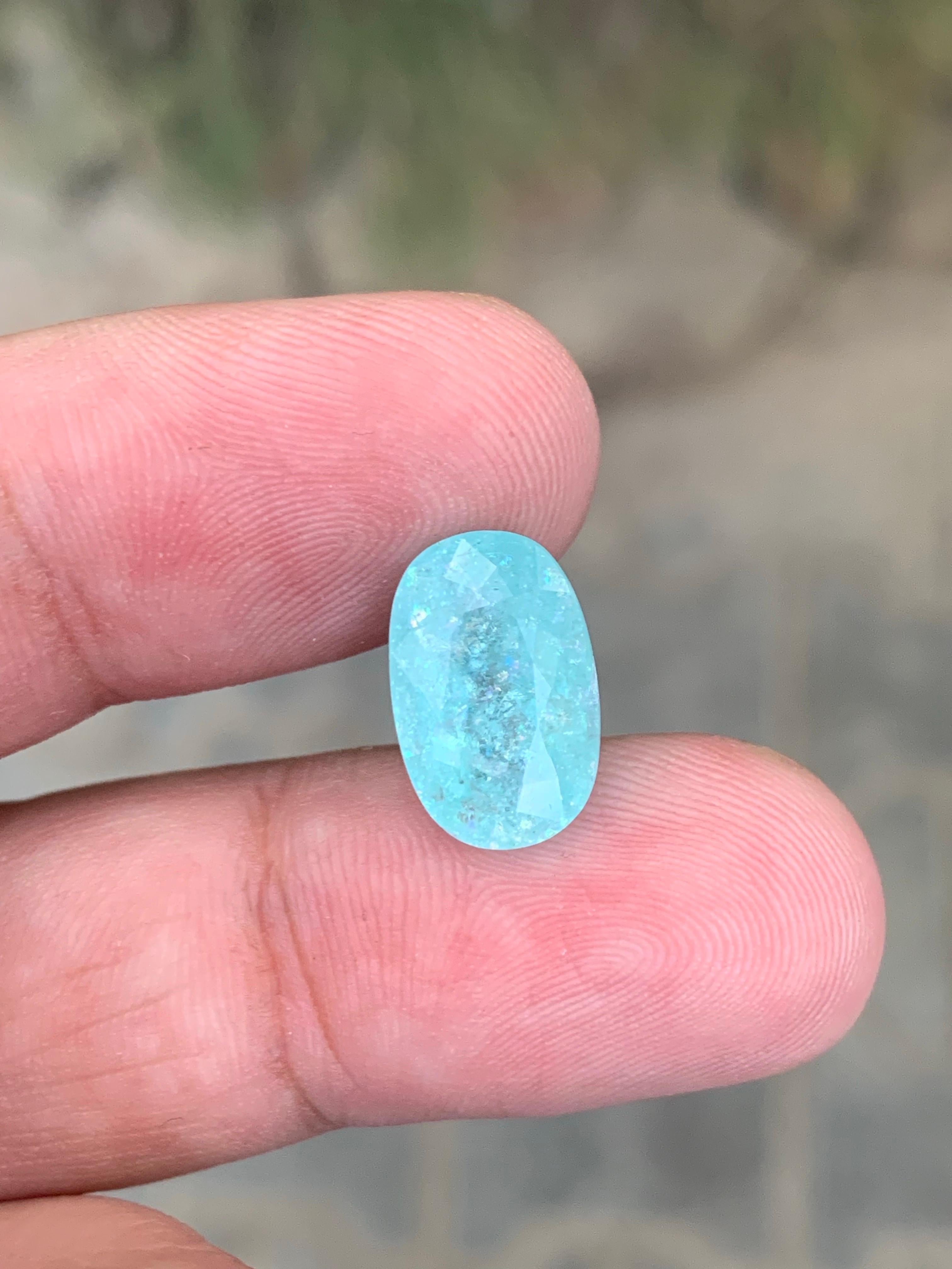 Gemma naturale sfusa di forma ovale di tormalina Paraiba certificata GFCO da 6,45 carati in vendita 3