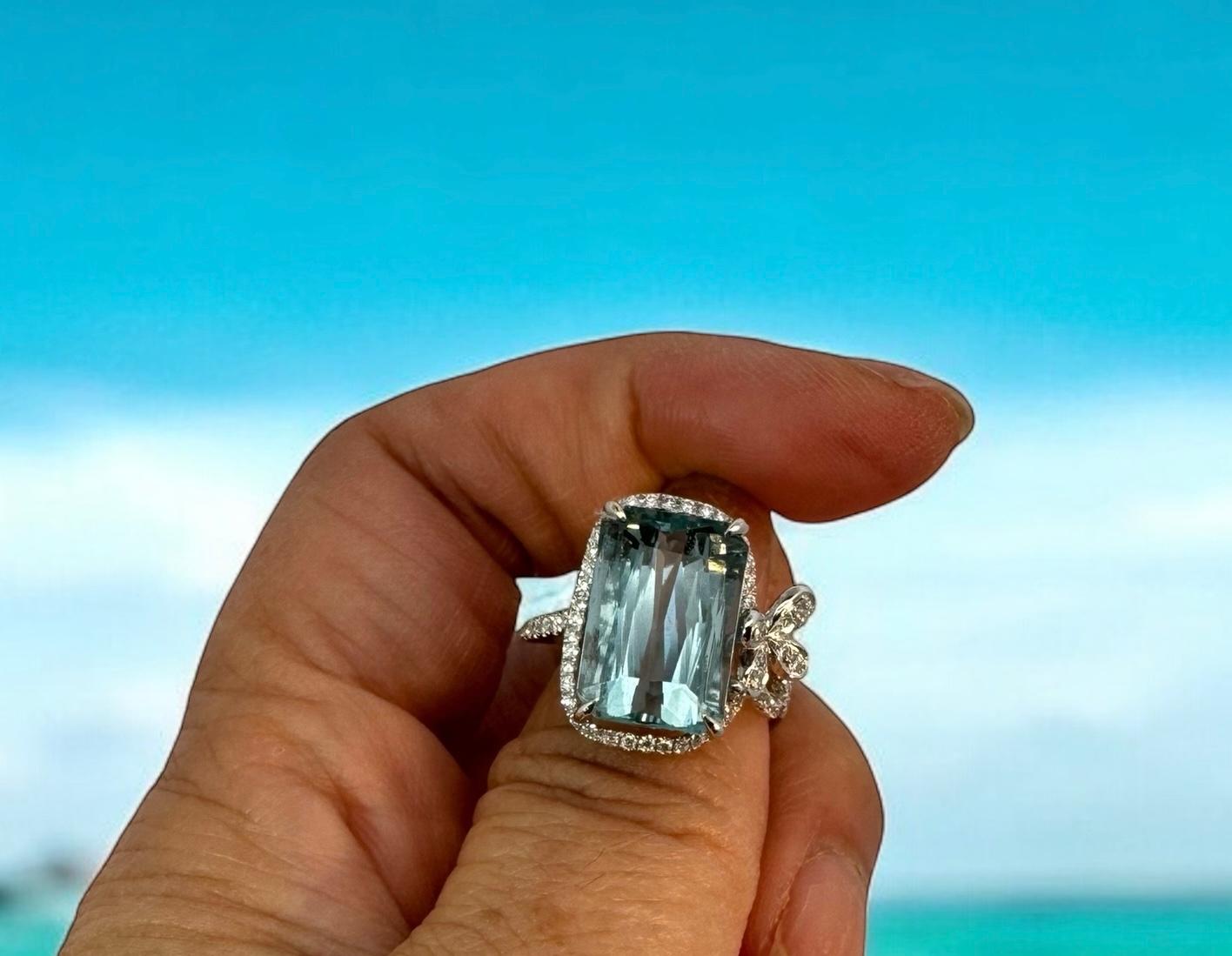GFCO-zertifizierter 7,02 Karat Aquamarin- und Diamant-Kleidring im Angebot 4