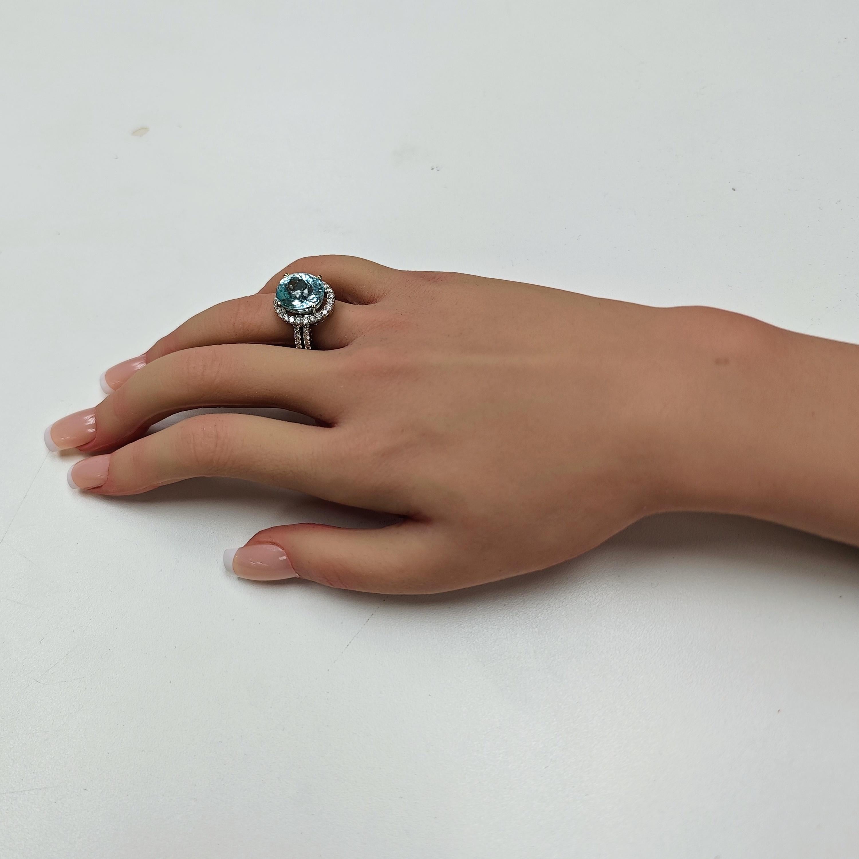 Bague en or blanc certifiée GFCO de 8,48 carats de tourmaline Paraiba avec diamant blanc Pour femmes en vente