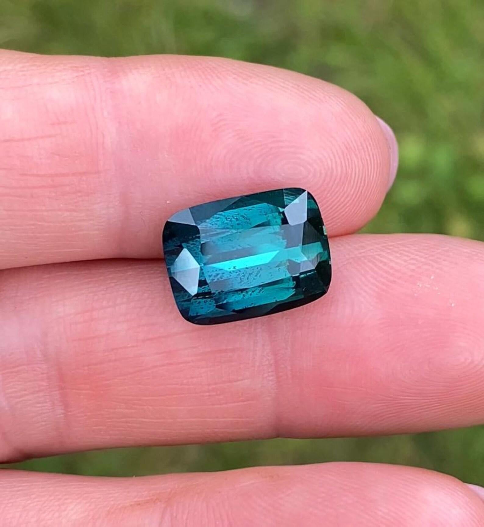 Gemma certificata GFCO 8.86Ct Lagoon Tourmaline, taglio a cuscino Origine Afghanistan In condizioni Nuovo in vendita a Daugavpils, LV