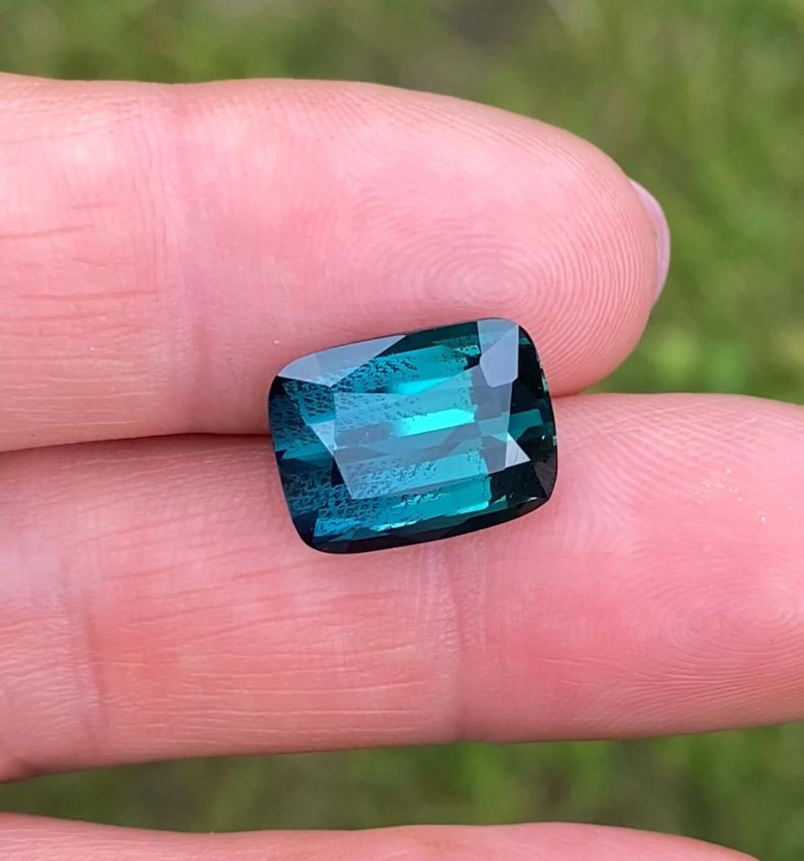 da uomo o donna Gemma certificata GFCO 8.86Ct Lagoon Tourmaline, taglio a cuscino Origine Afghanistan in vendita