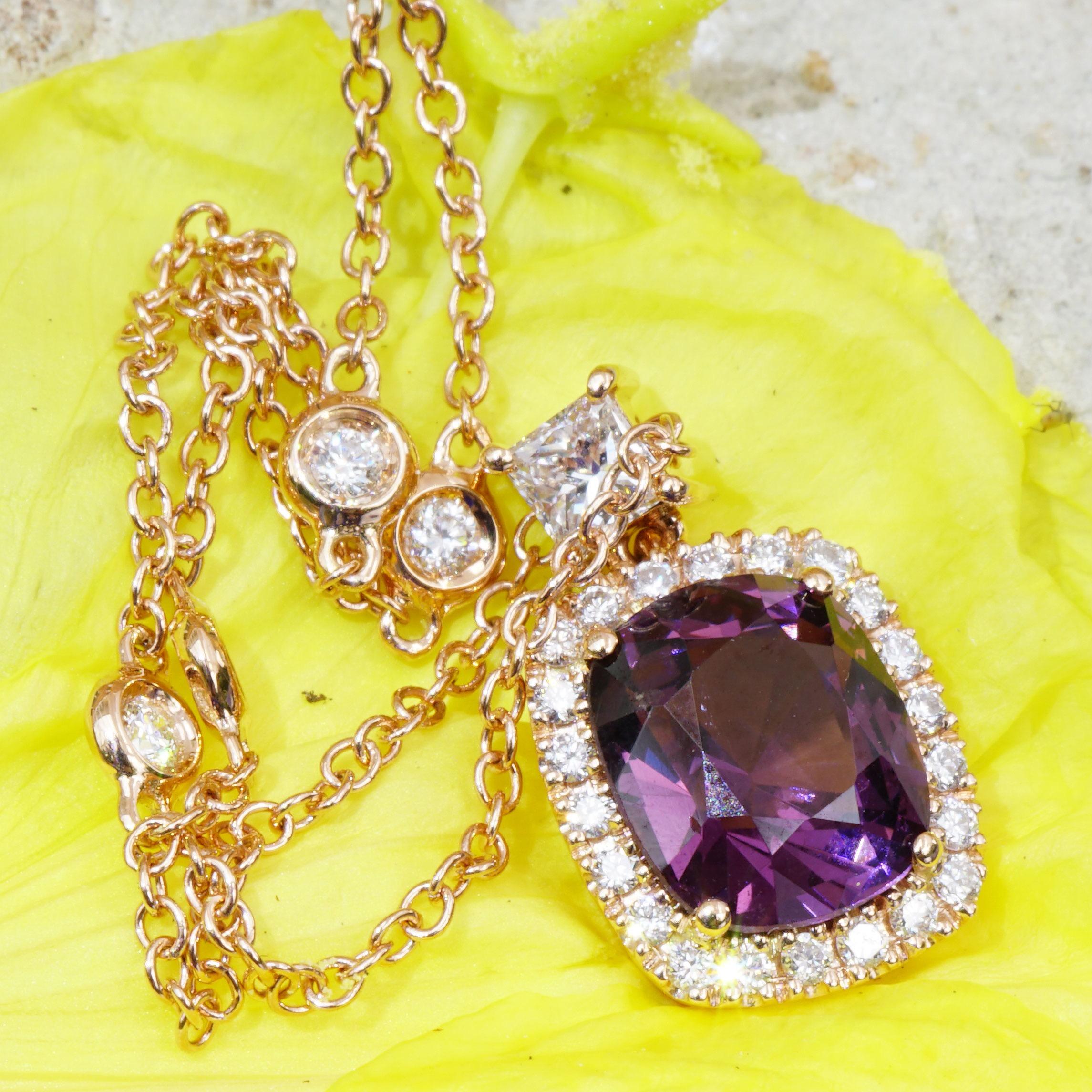 Collana di diamanti di Burma Purple Spinel certificati GFCO 2,35 ct AAA+ 0,39 ct TW VS in vendita 1
