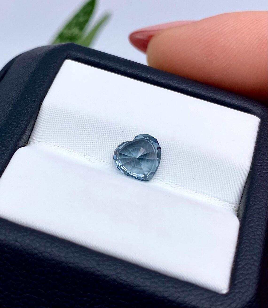 GFCO Certified Natural 1.52Ct Grey-Blue Spinel gemstone, Heart cut, Tanzania For Sale 3