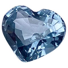 Pierre précieuse spinelle grise 1,78 ct certifiée par le GFCO, taillée en cœur, Tanzanie