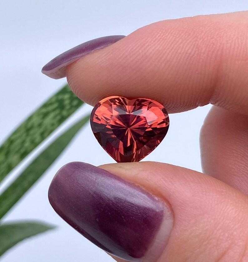 GFCO certified Natural 8.44Ct Tourmaline gemstone, Heart cut, Nigeria In New Condition For Sale In Daugavpils, LV