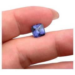 Gema espinela violeta VS natural certificada por la GFCO de 3,22 ct, talla cojín, Tanzania