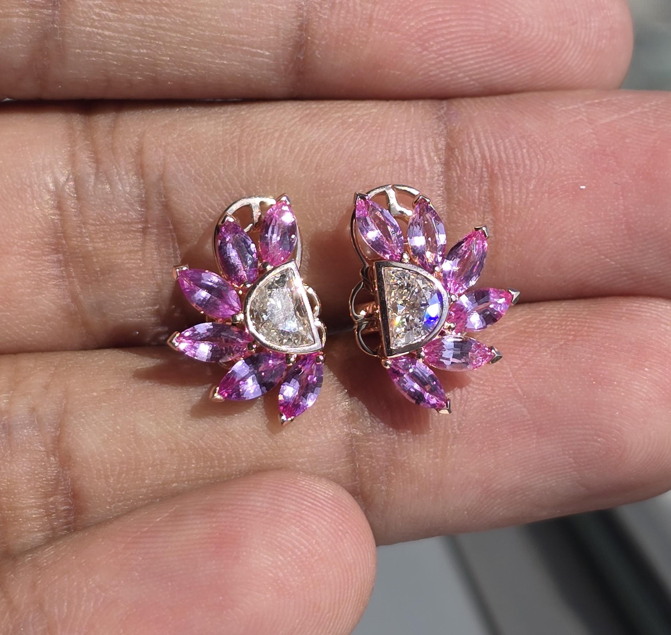GFCO Certified Vivid Pink Sapphire Earrings In New Condition For Sale In บางรัก, TH