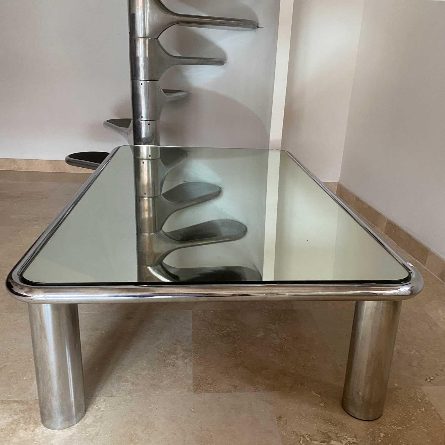 G.Franco Frattini Sesann mirrored and steel chromed coffee table by  for Cassina In Good Condition For Sale In Grenoble, FR