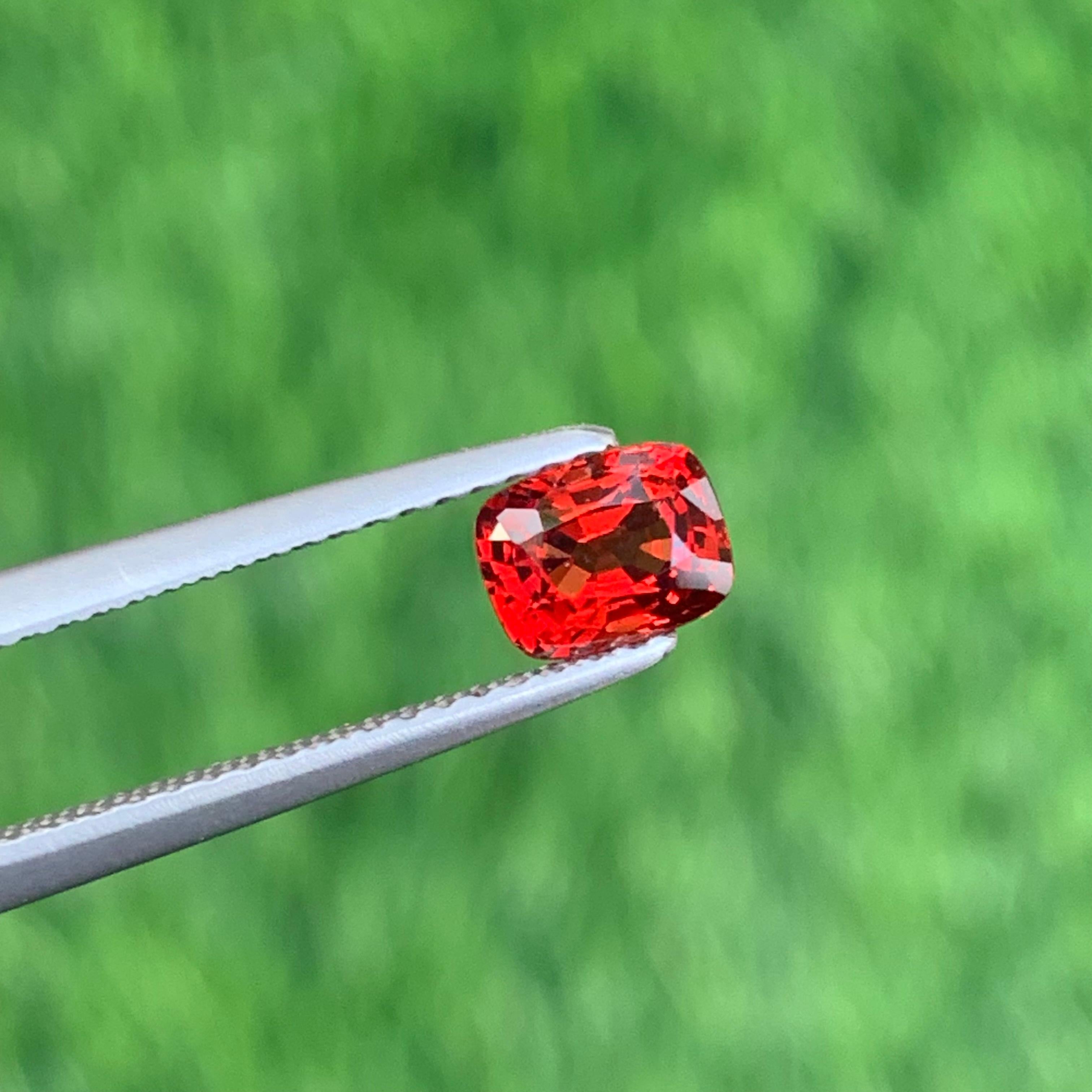 Women's or Men's GGI Certified 0.76 Carats Loose Red Spinel from Burma, Faceted Burmese Spinel For Sale