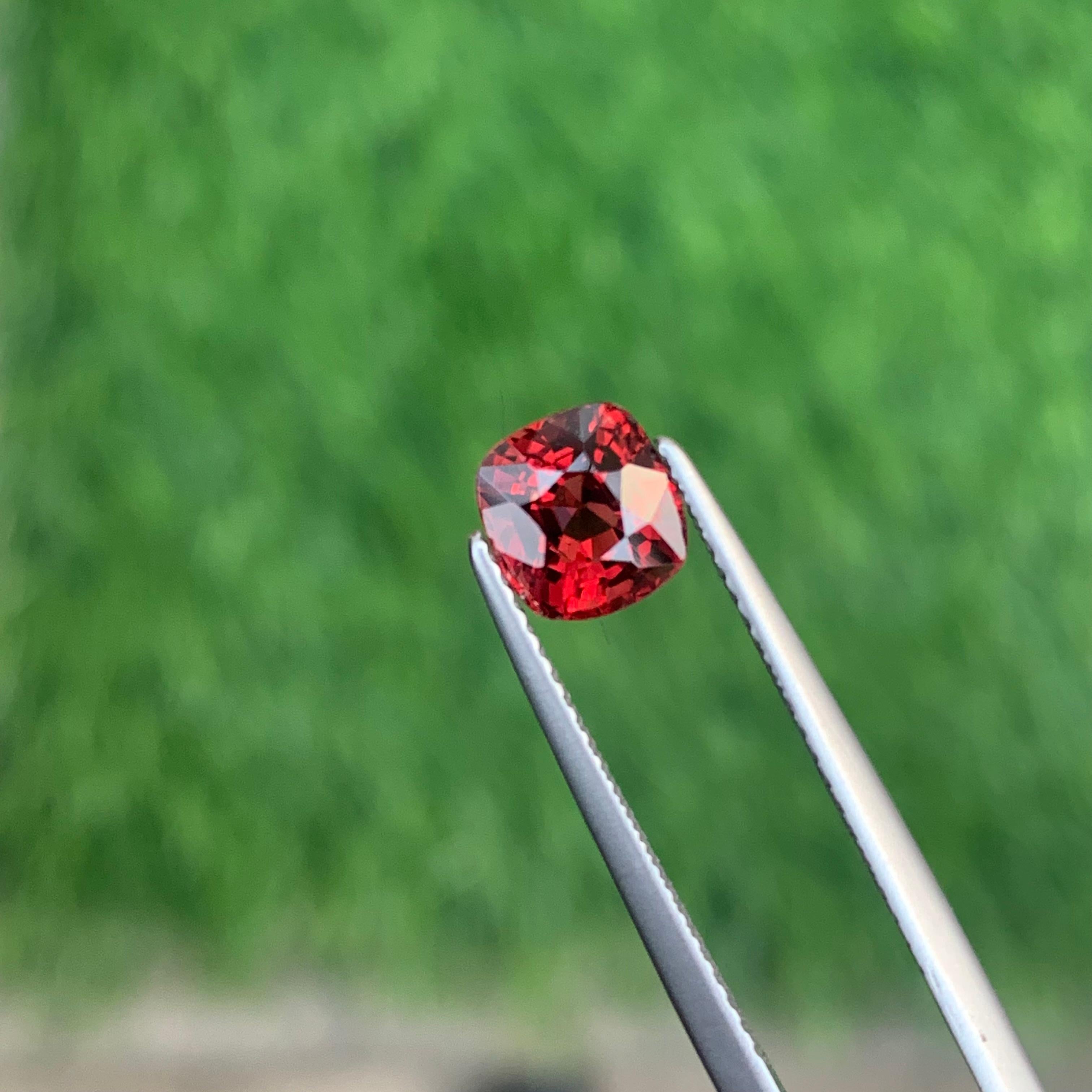 GGI Certified 1.05 Carat Faceted Red Spinel From Myanmar, Loose Burmese Spinel For Sale 1