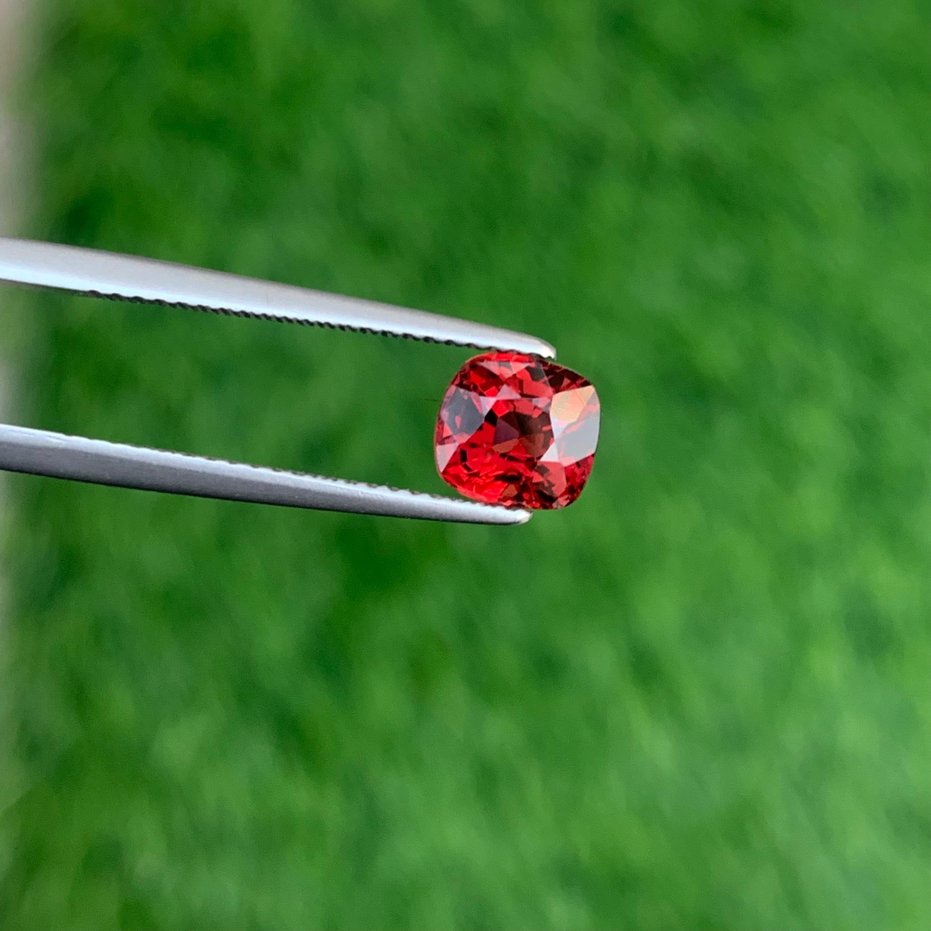 Arts and Crafts GGI Certified 1.05 Carat Faceted Red Spinel From Myanmar, Loose Burmese Spinel For Sale