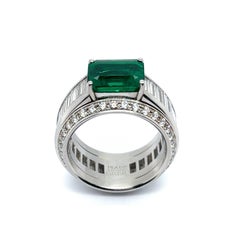 Colombian Emerald GGL Certified Ring with Diamonds in Platinum