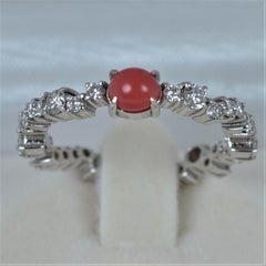 Bague d'éternité en diamants et perle conique naturelle certifiée GGTL de 0,51 carat