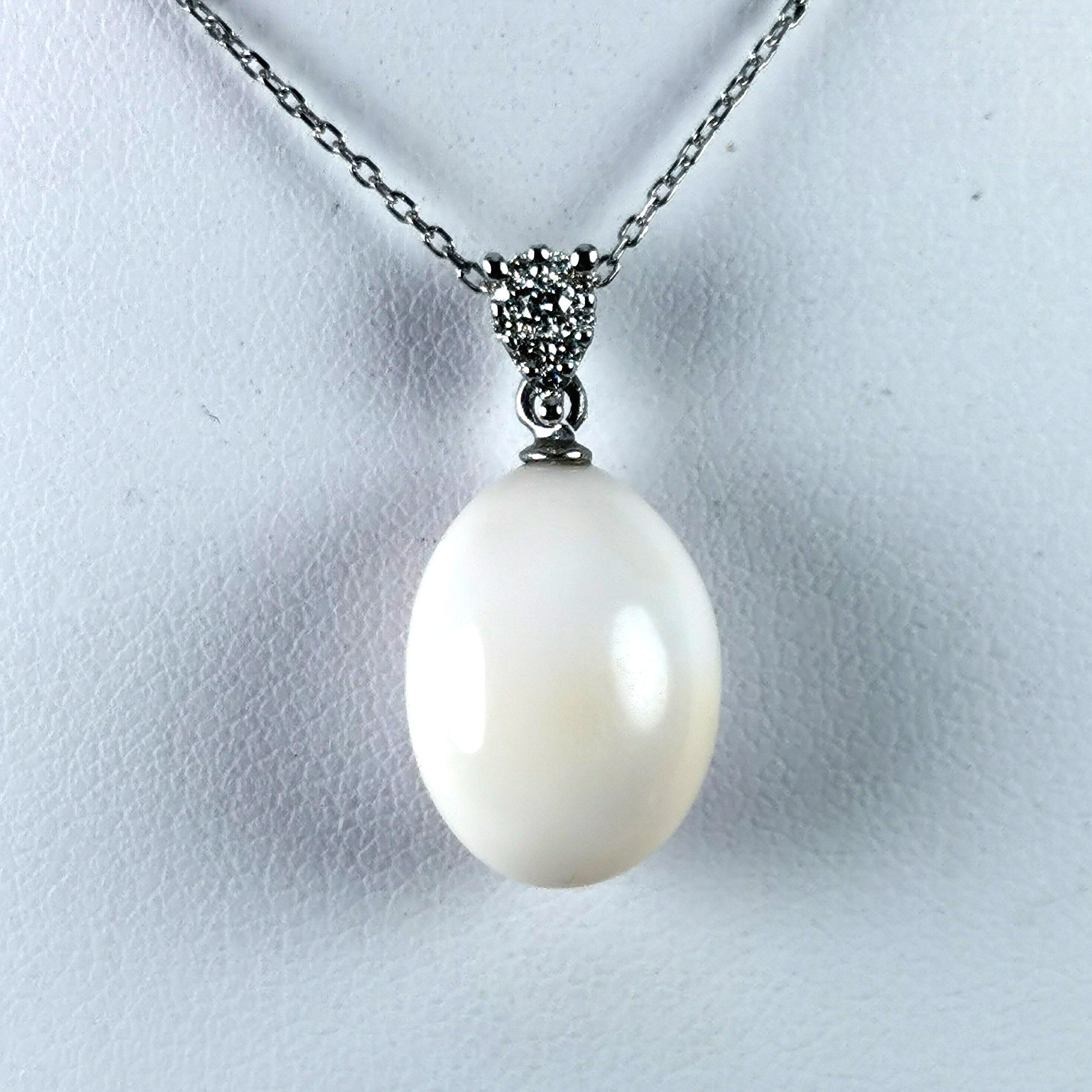 Collier de perles naturelles Cassis certifiées GGTL de 12,66 carats et de diamants en vente 4