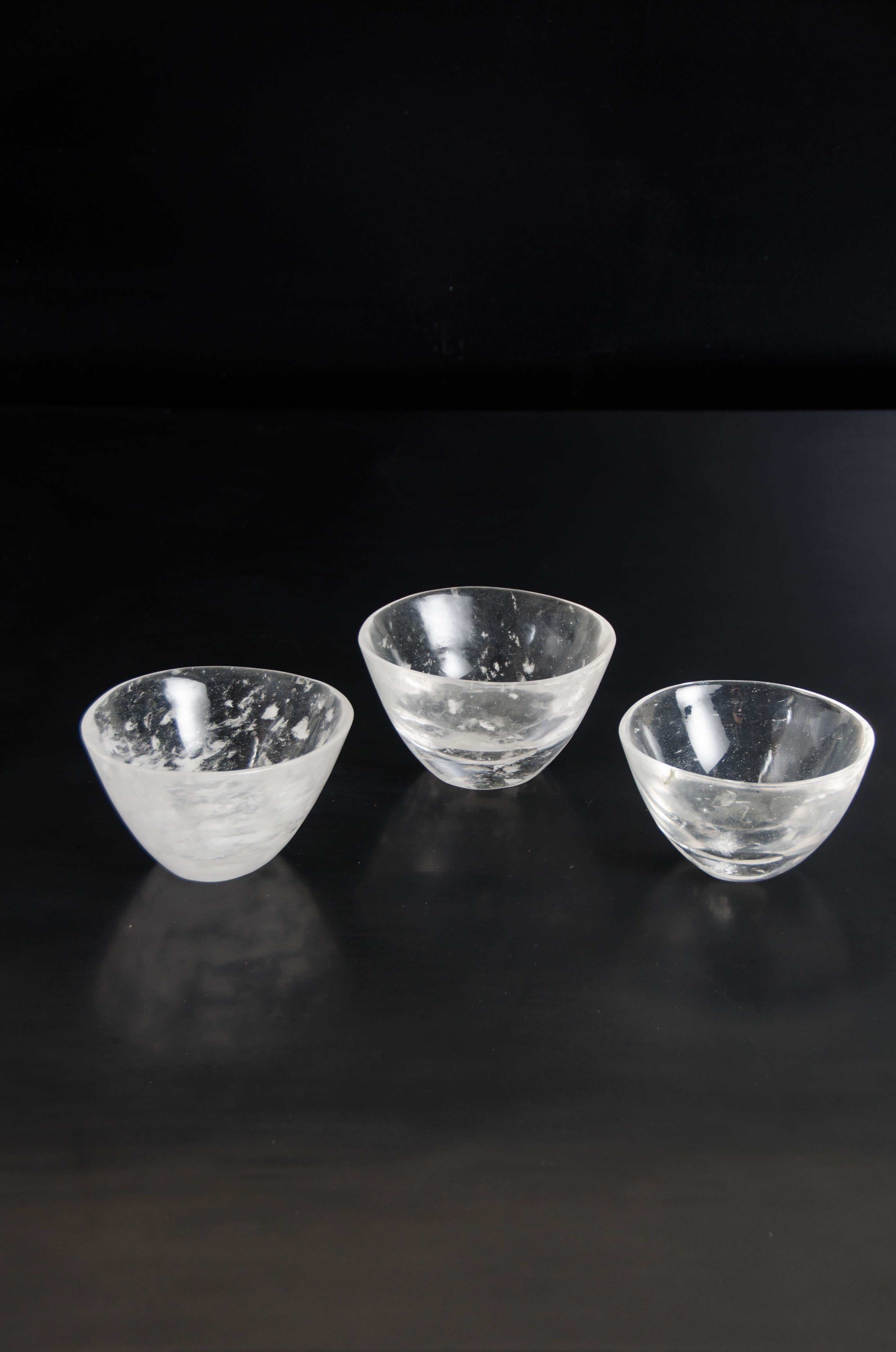 Contemporary Ghen Bowl, Crystal by Robert Kuo, Hand Carved, Limited Edition