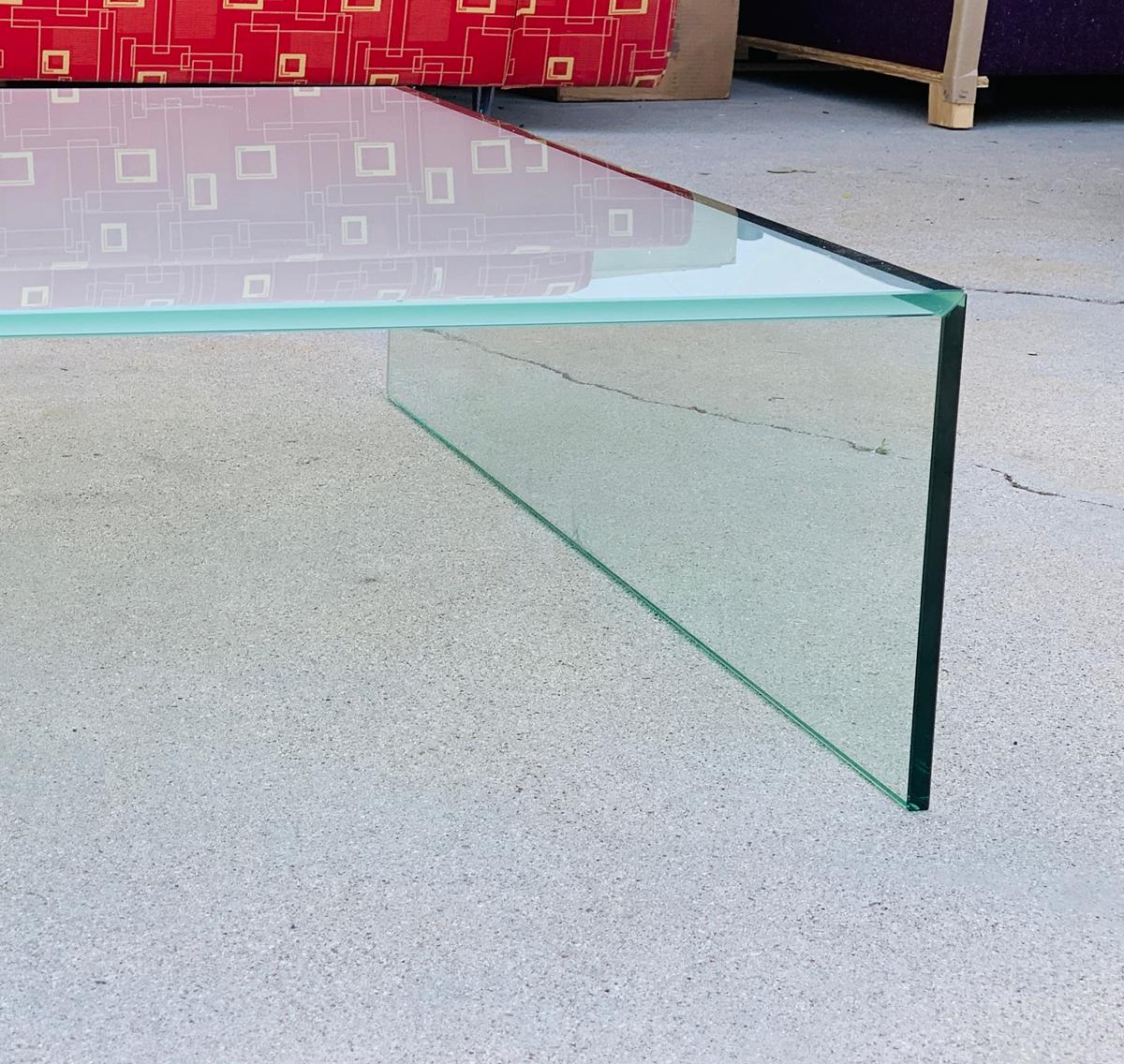 Glass Ghiacciolo Ponte Table, by Piero Lissoni for Glas Italia For Sale
