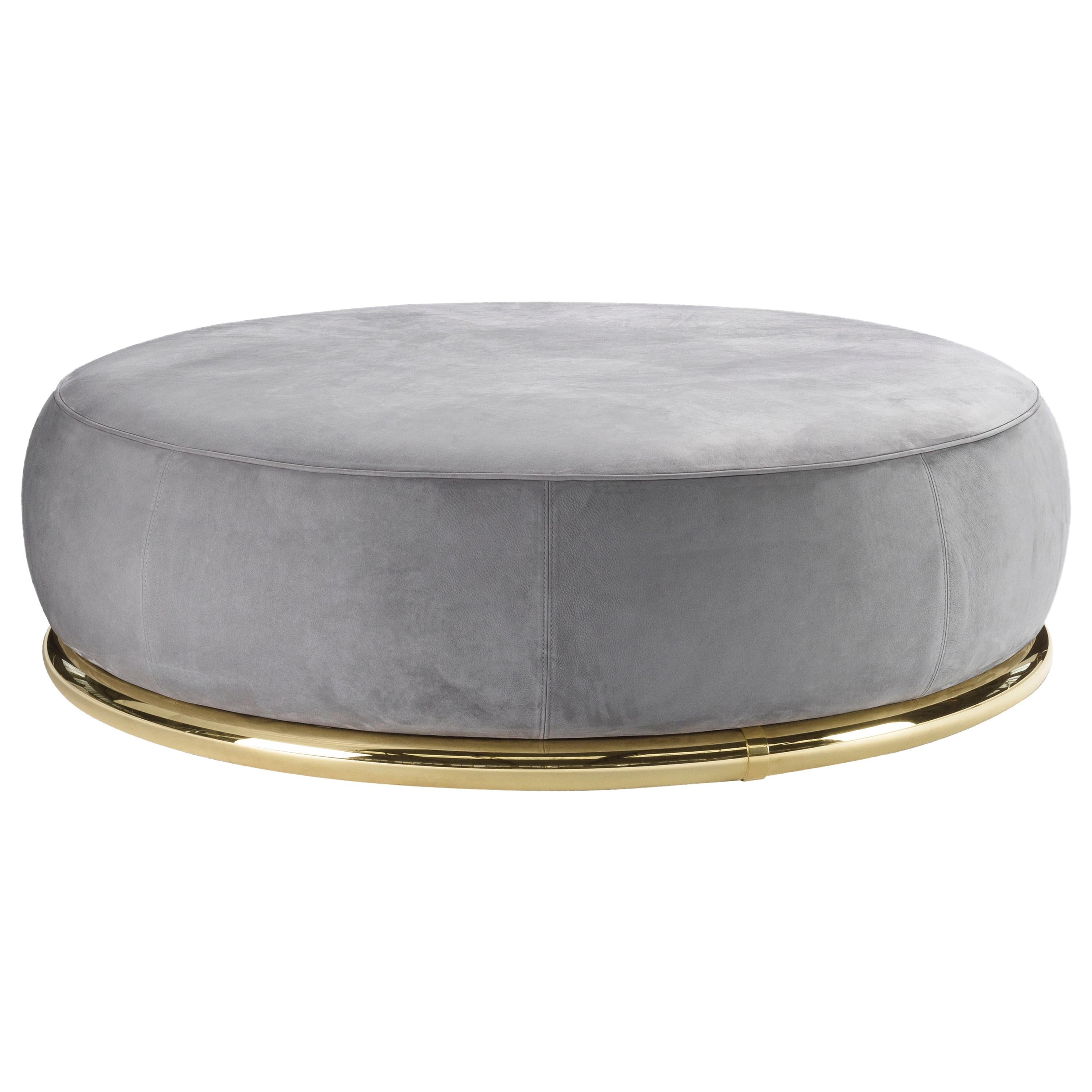 Ghidini 1961 Abbracci Large Ottoman in Grey Leather and Brass Base by L. Bozzoli For Sale