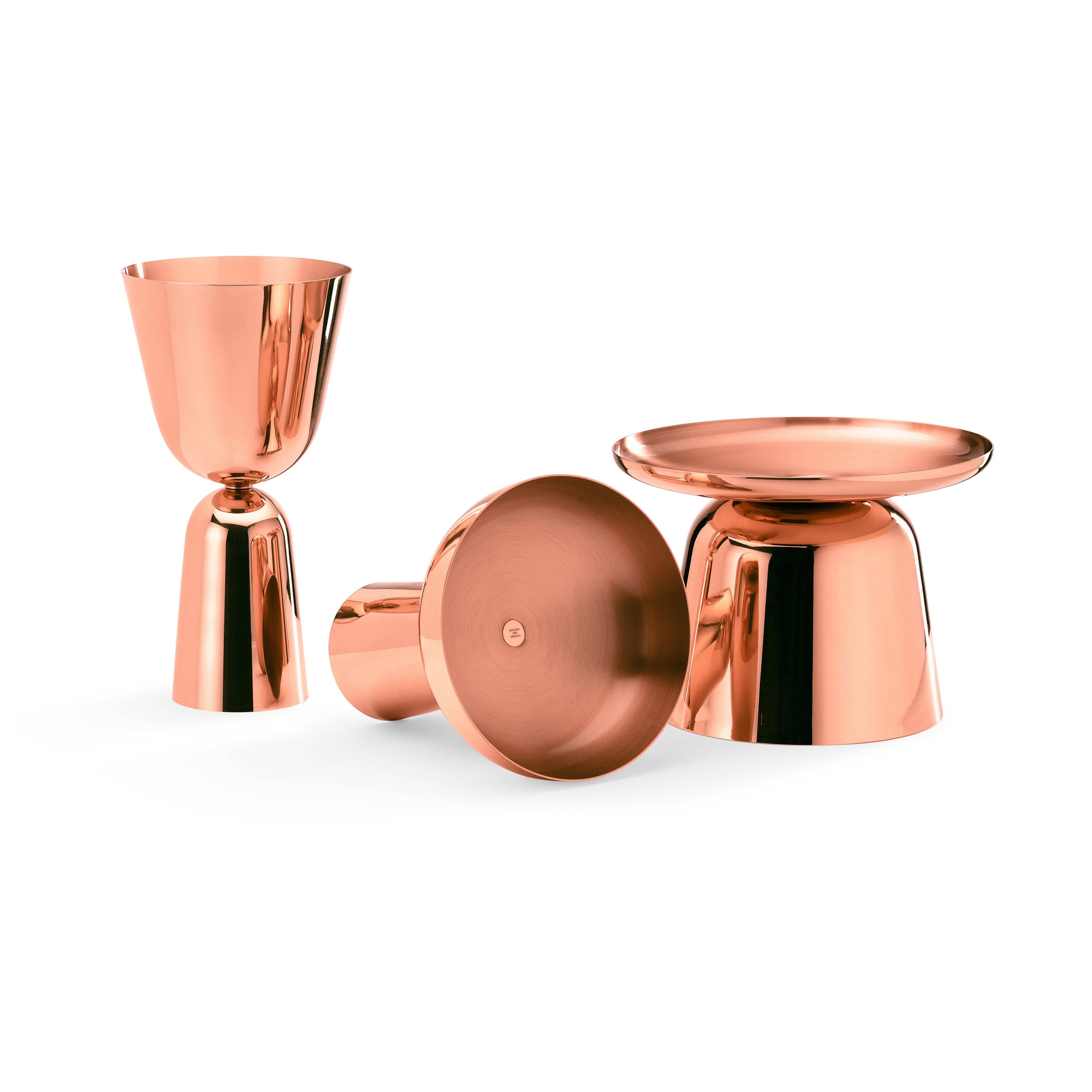 Moderno Vaso Ghidini 1961 Short Flirt Collection in rame di Noè Duchaufour-Lawrence in vendita