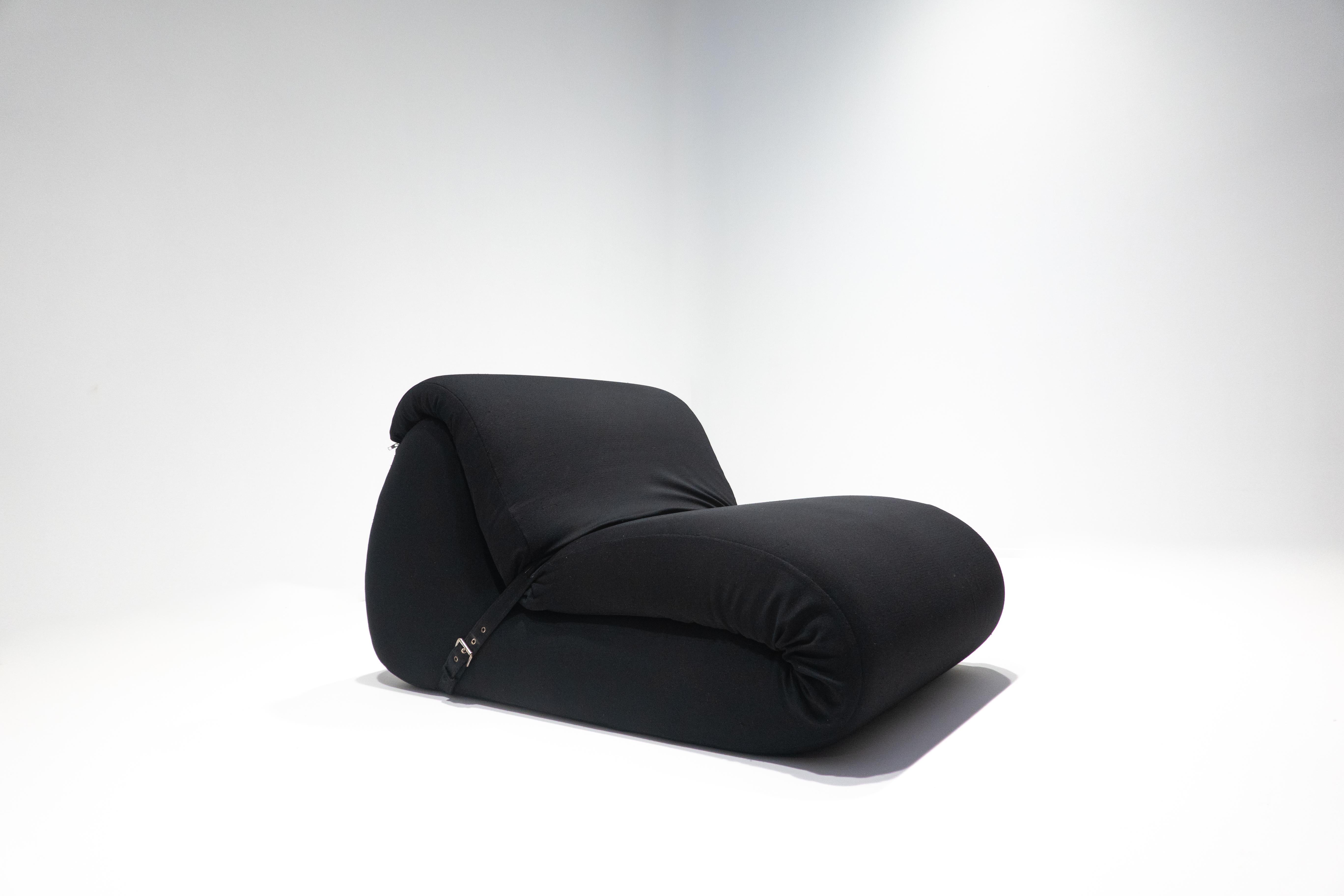Ghiro Convertible Mattress-Lounge Chair by Umberto Catalano and Gianfranco Masi  In Good Condition For Sale In Brussels, BE