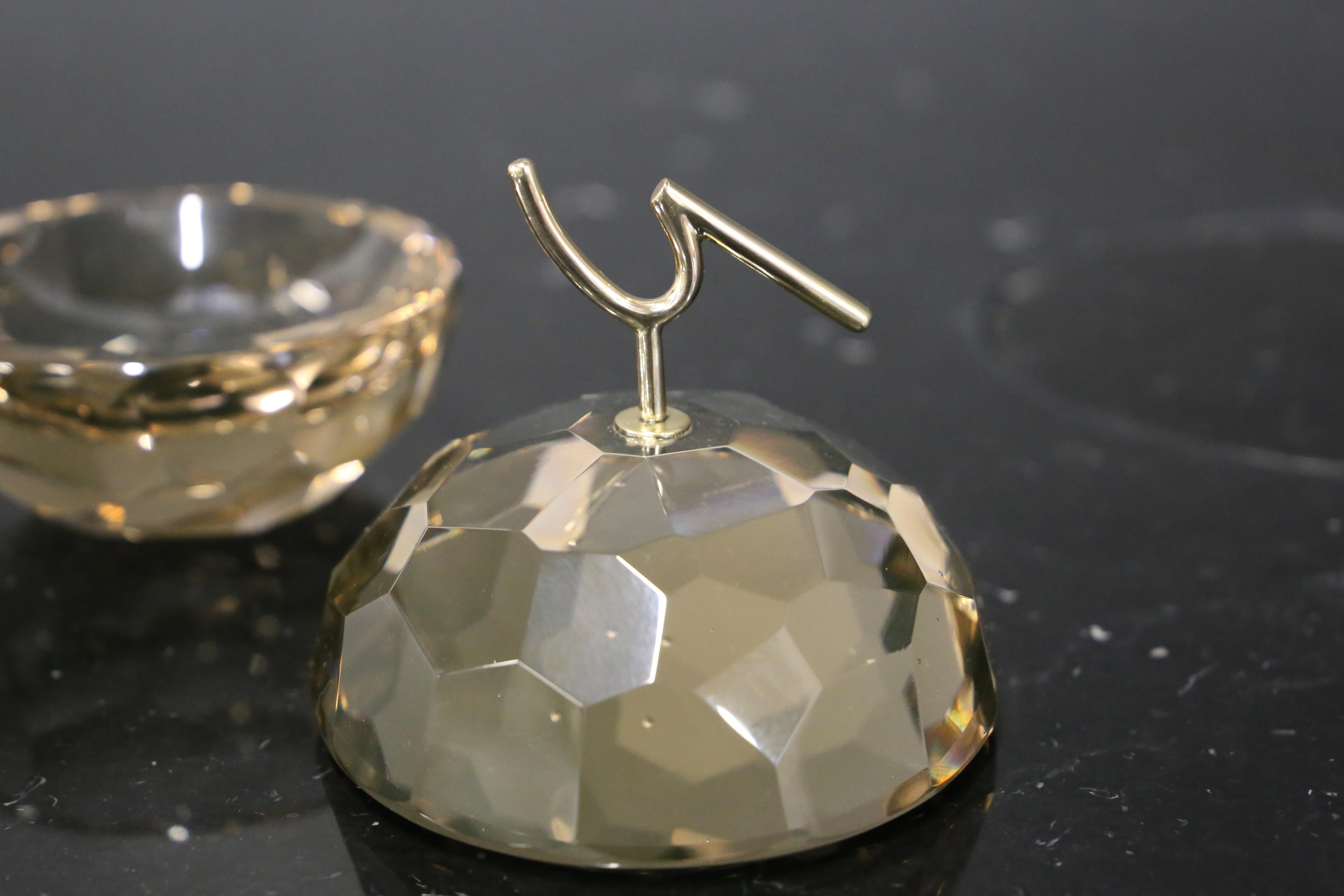 Ghir Studio Rosa Juwelenschachtel aus Messing und Glas im Angebot 2