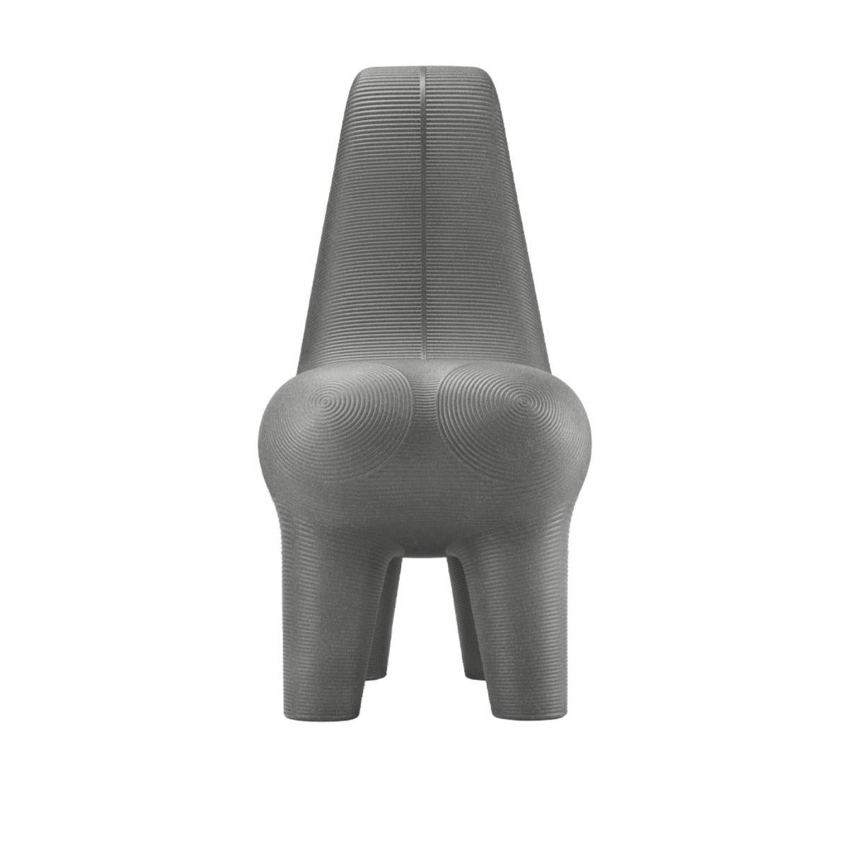 Ghoda Stuhl aus grauem, recycelbarem Polyethylen von Satyendra Pakhalè (Italienisch) im Angebot