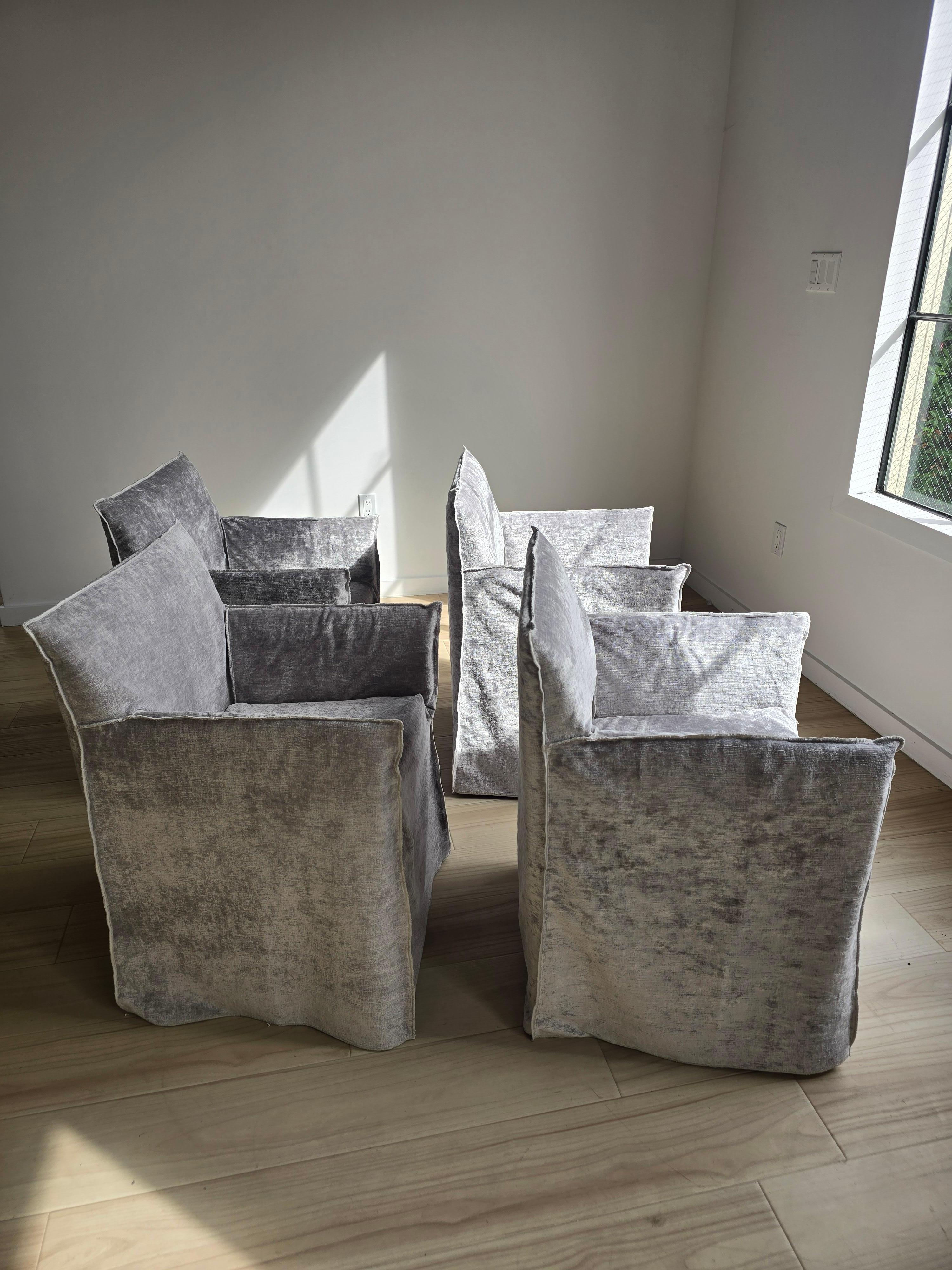 GHOST 25 Dining Armchair * Showroom Sale im Angebot 1