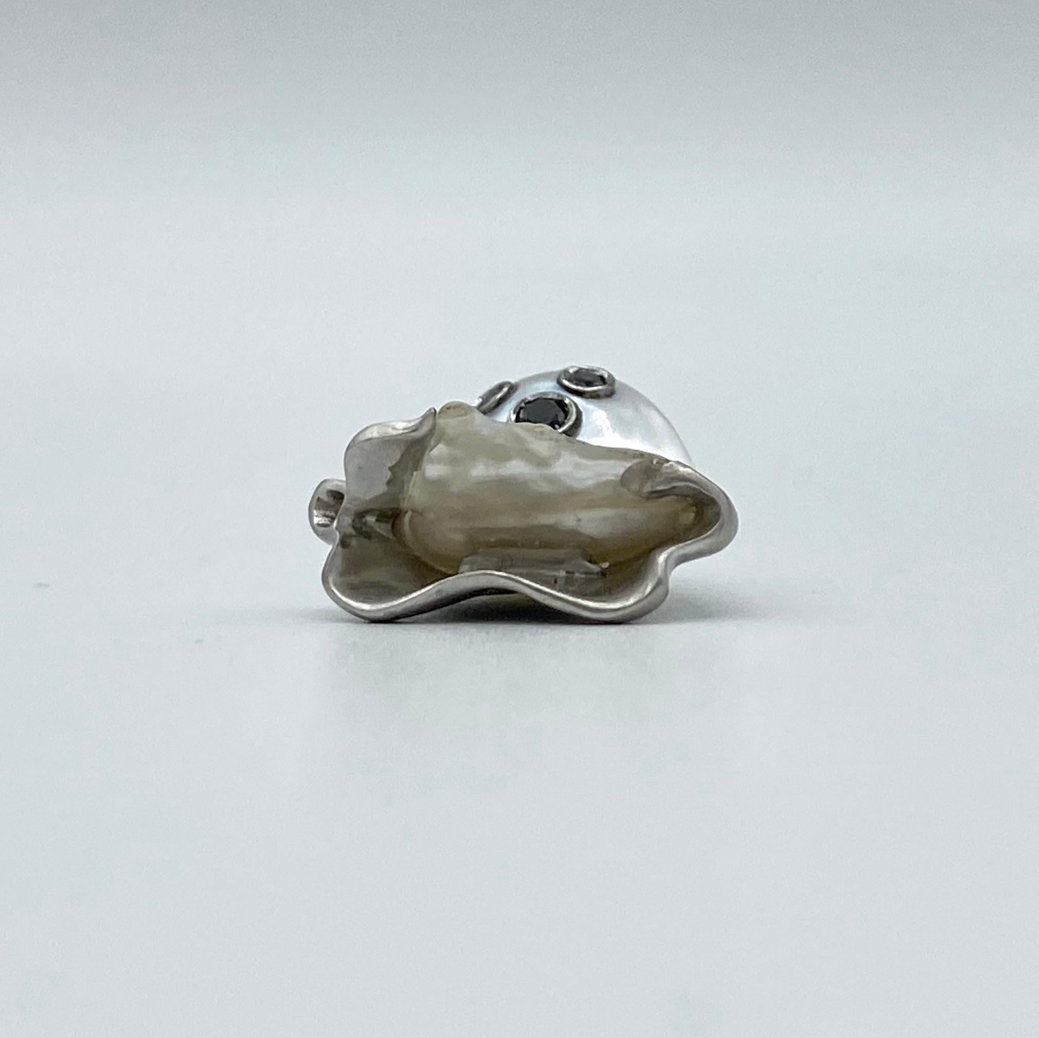 Women's Ghost Australian Pearl Black Diamond 18Kt Gold Charm/Pendant Necklace Made in IT