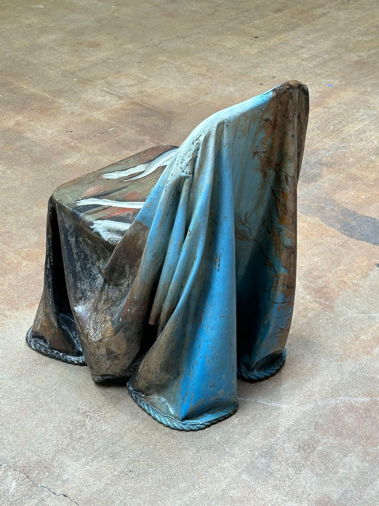 Chaise à rideaux Ghost avec chien peint par Reginald Baxter, 1970 Bon état - En vente à Chicago, IL