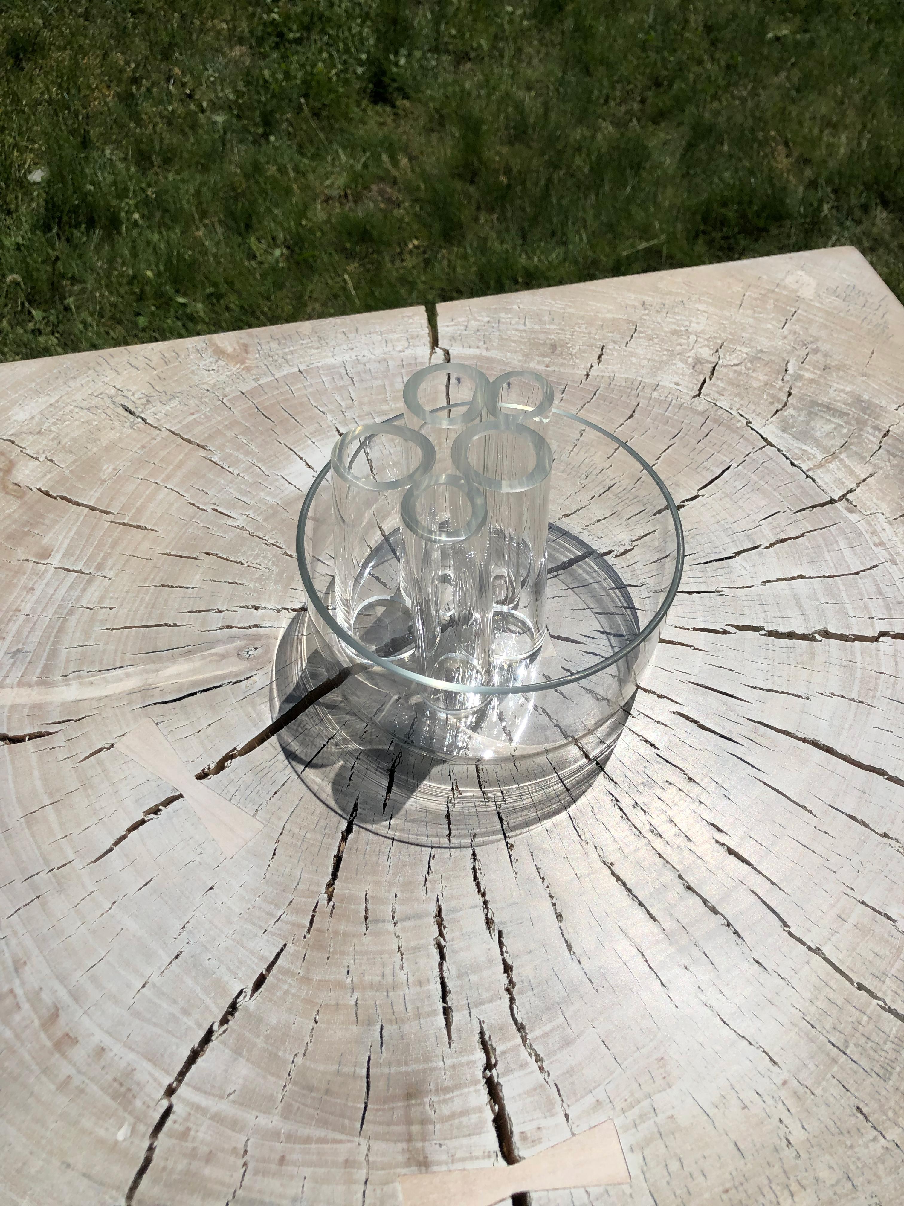 XXIe siècle et contemporain Vase à fleurs en verre sculptural Ghost Pipe en vente