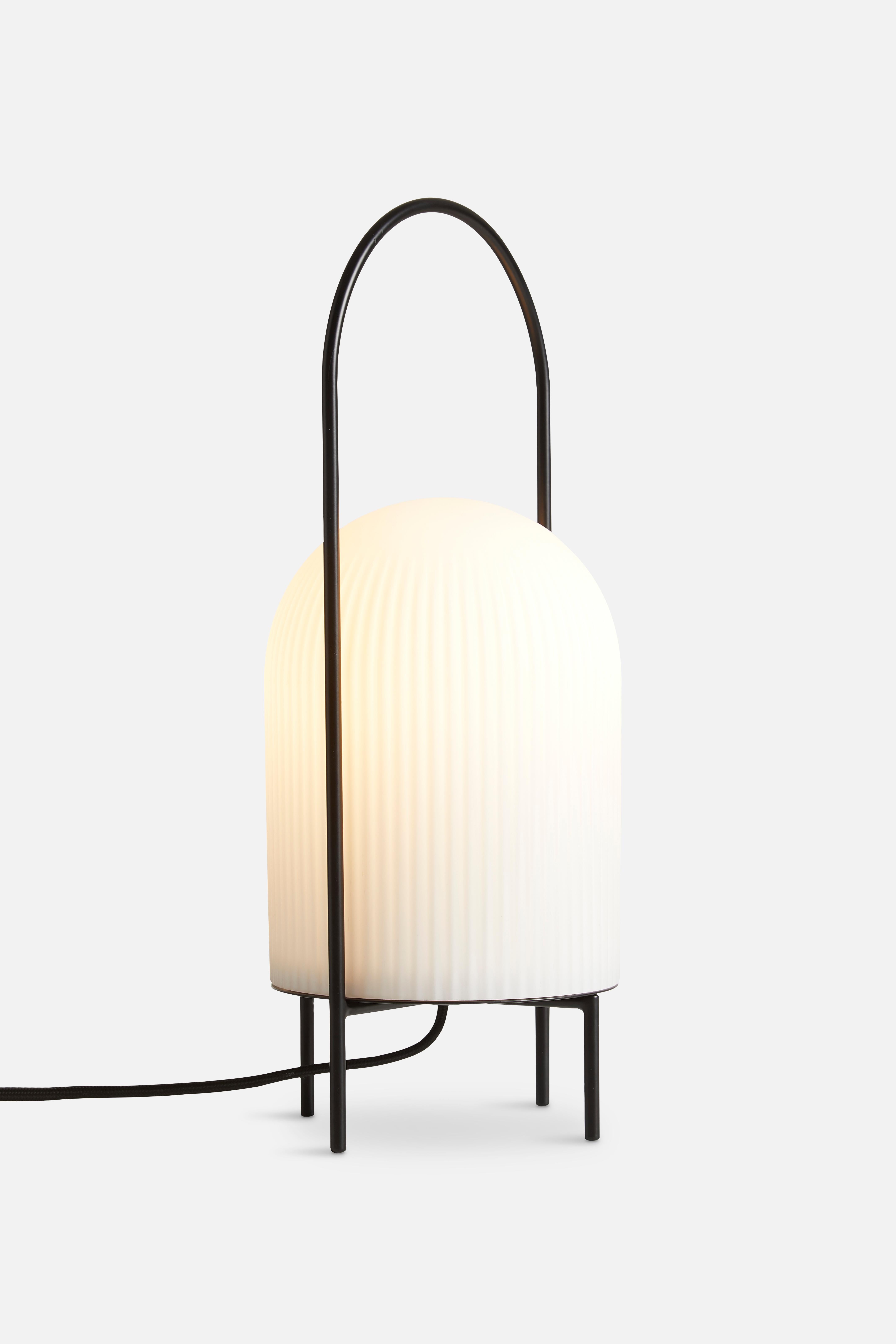 Postmoderne Lampe de table Ghost de Studio Kowalewski en vente