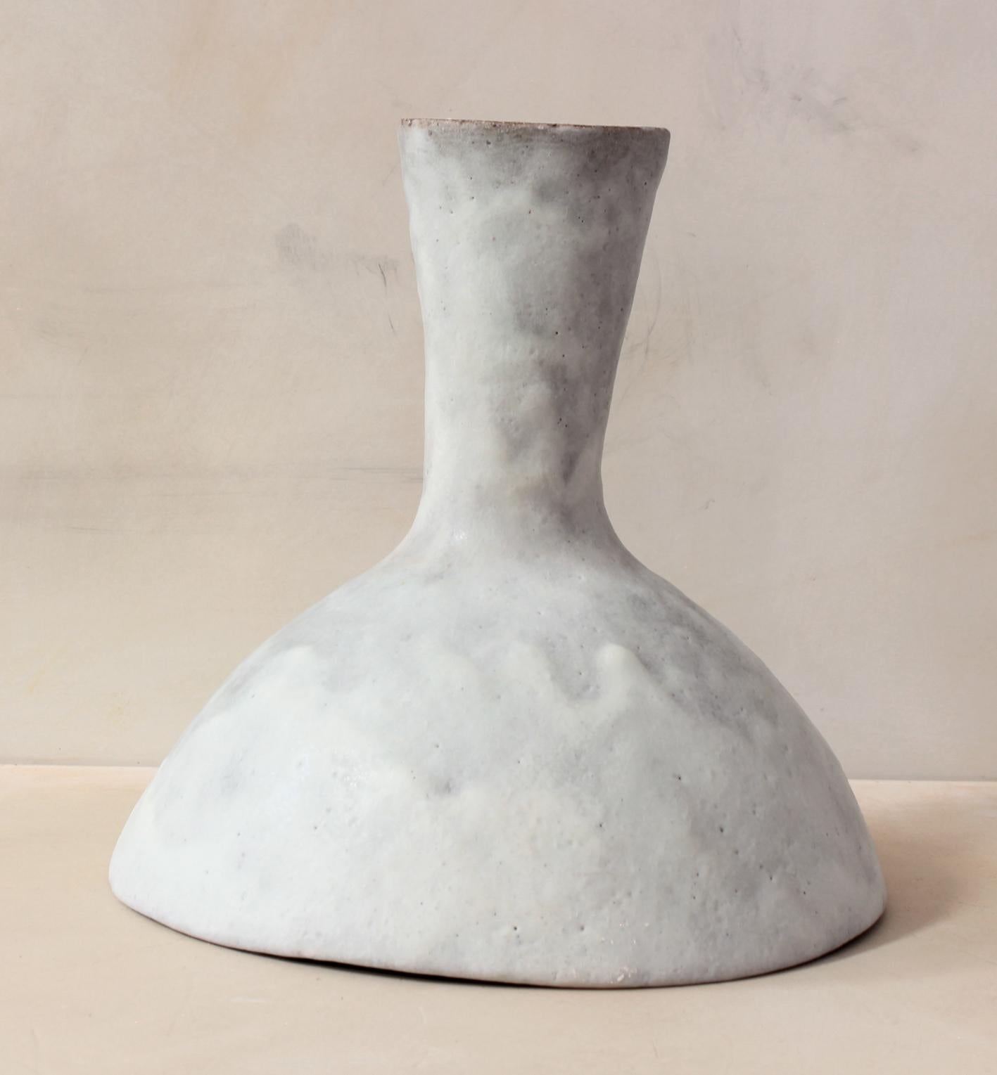 Modern Ghostcup Vase by Silvia Valentín