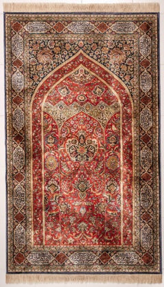 Ghoum silk carpet