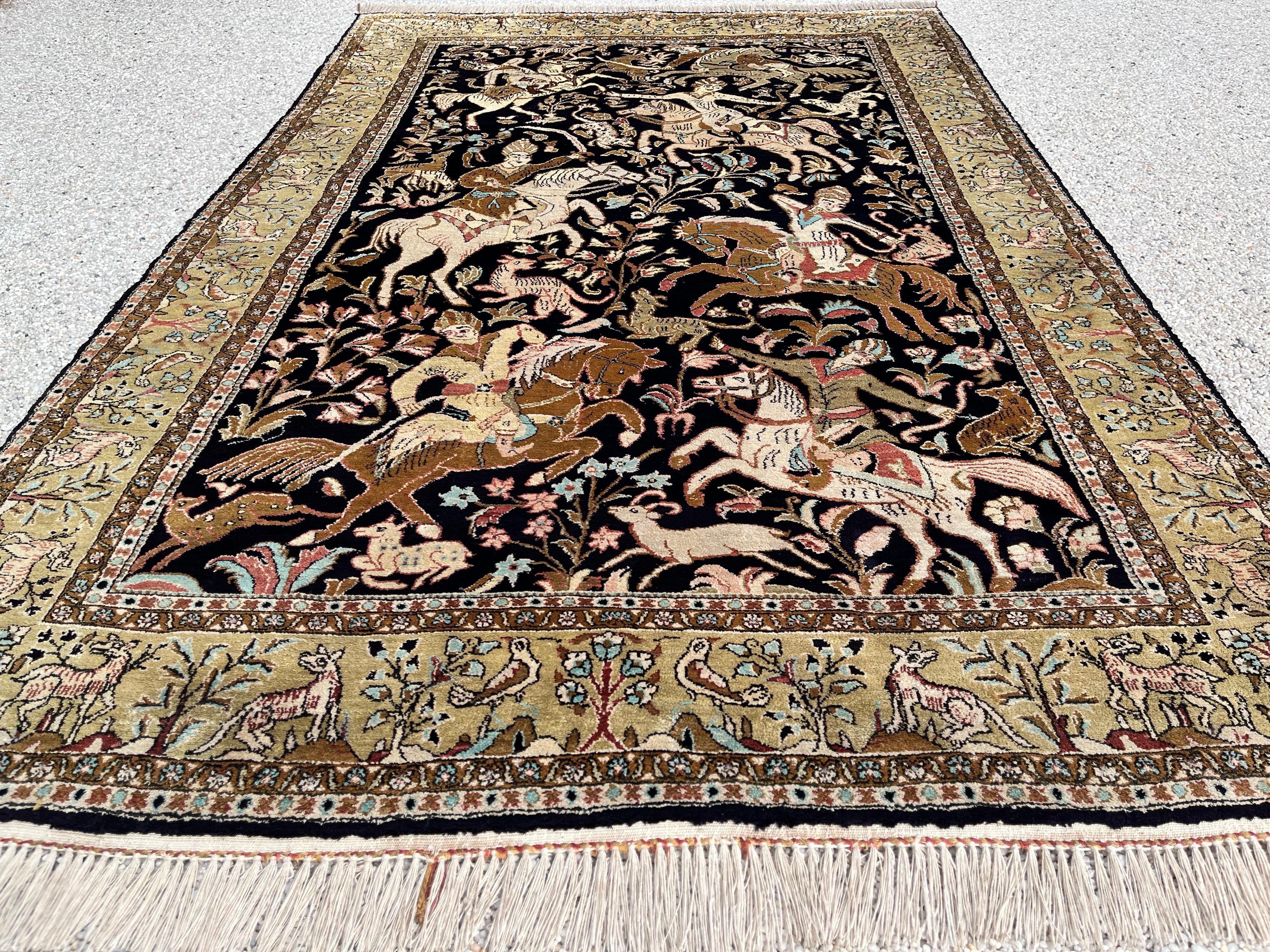 Ghoum Silk Persian Rug In Good Condition For Sale In RÉDING, FR