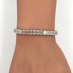 GIA 0.30 Carat Each Emerald Cut Diamond Tennis Bracelet in 18K White Gold