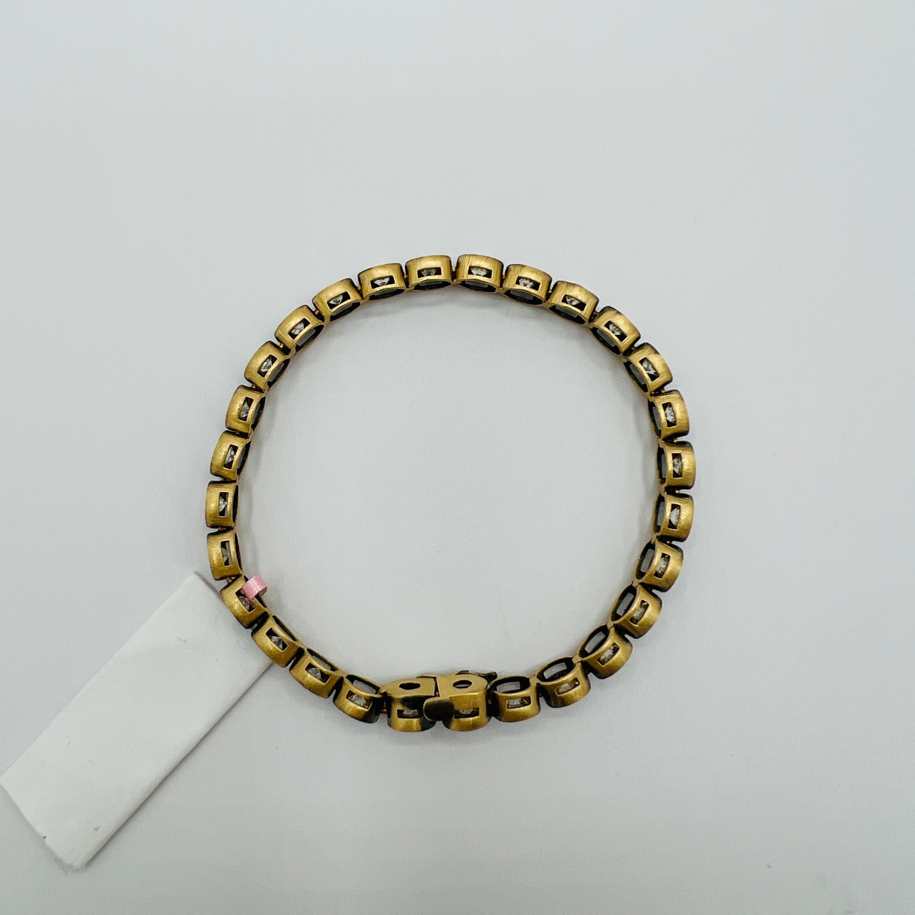 Bracelet en rhodium noir et or jaune 18K avec diamants ronds de 0,30 carat chacun GIA en vente 5