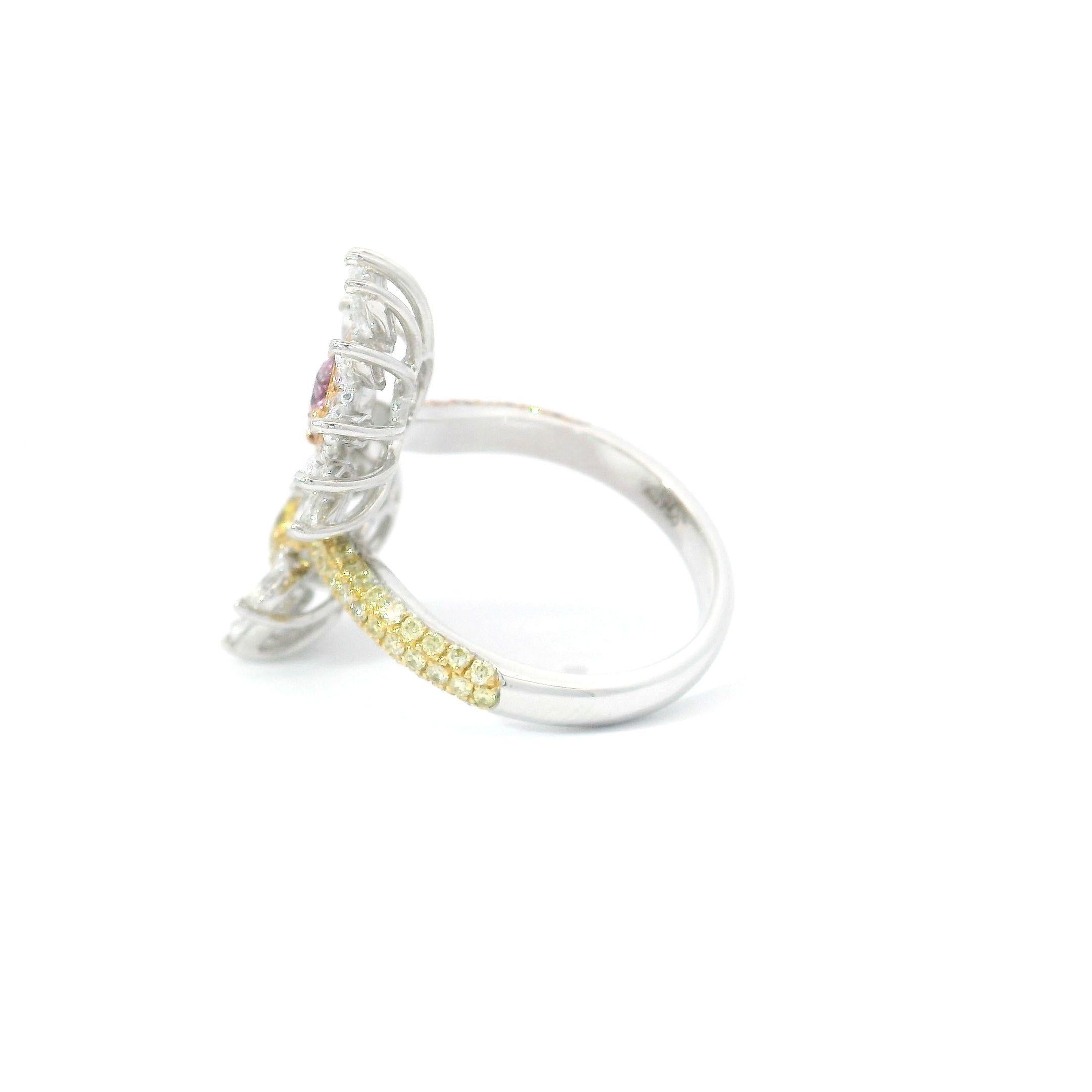 GIA  0.35/0.30 Carat U-V/Very Light Pink Colour VS1/I1 Clarity Diamond Ring en vente 2