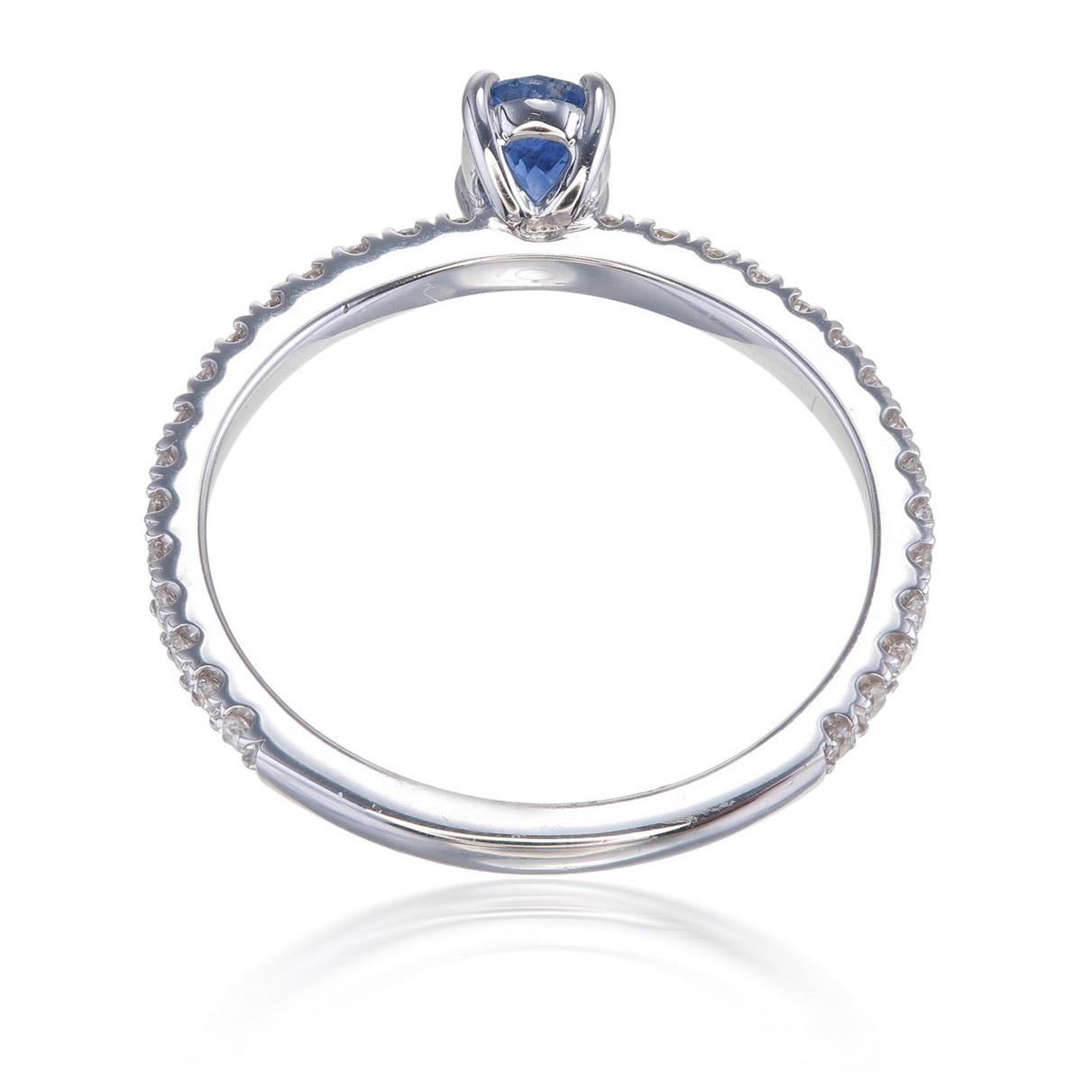 Modern GIA 0.41 ct Certified Kashmir Sapphire and Diamond Daily Wear Ring in White Gold For Sale