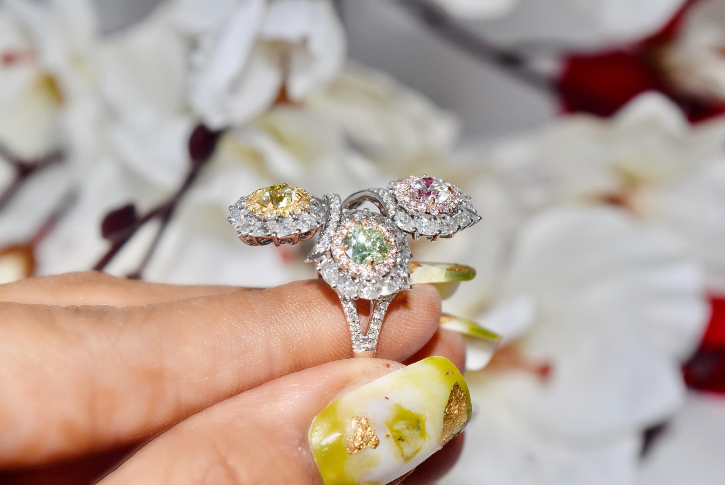 GIA 0.50/0.50/0.46 Carat Faint Pinkish Brown/Light Green Yellow/W-X Diamond Ring For Sale 5