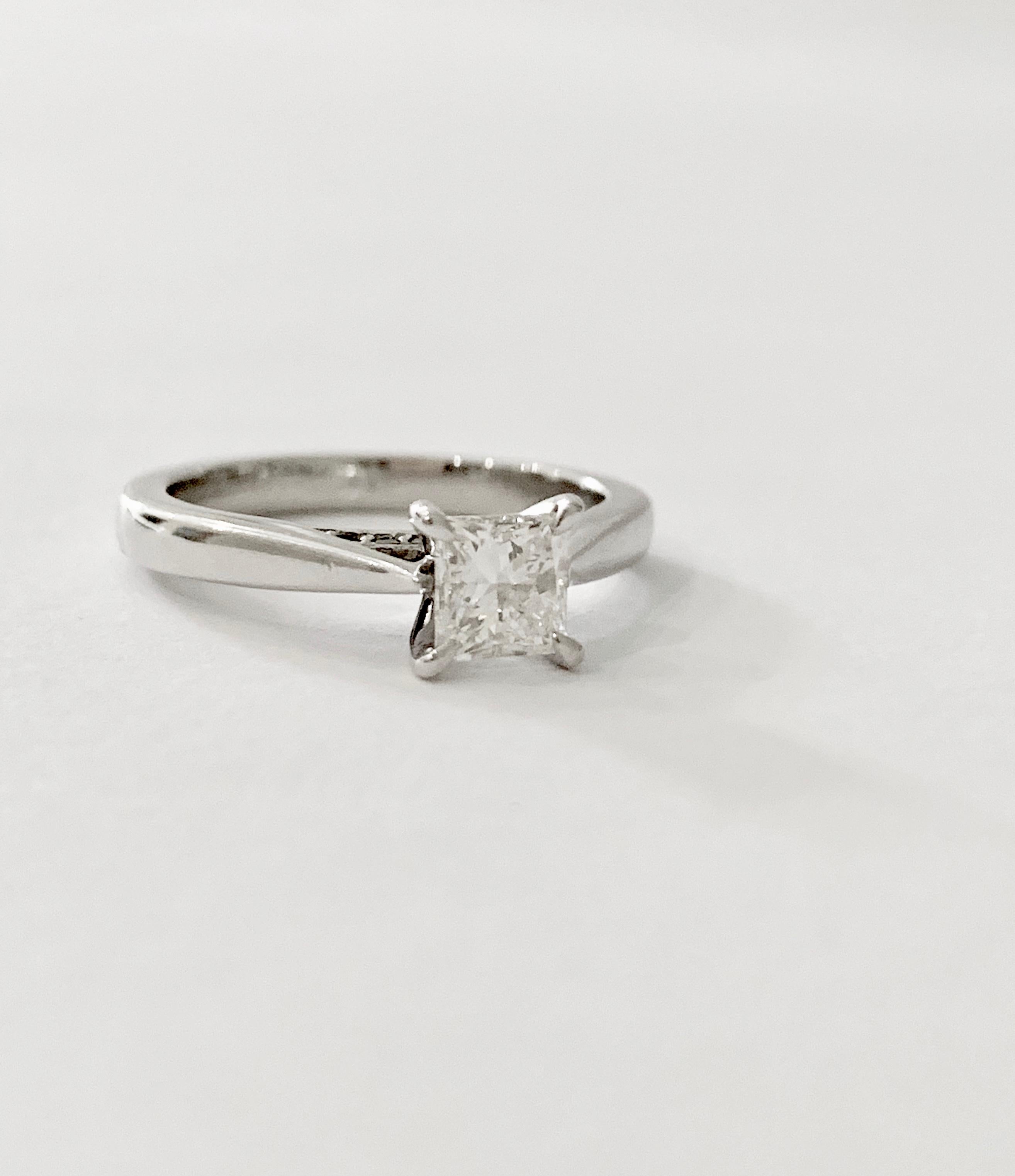 GIA 0.50 Carat Princess Cut Diamond Ring in Platinum For Sale 1