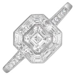 Bague de fiançailles en platine avec diamant taille Asscher de 0.52 carat certifié GIA, halo de diamants