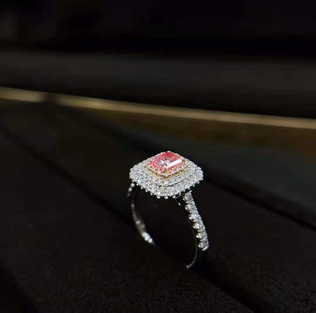 Contemporary GIA 0.67 Carat Pink Diamond Ring 18 Karat White Gold For Sale
