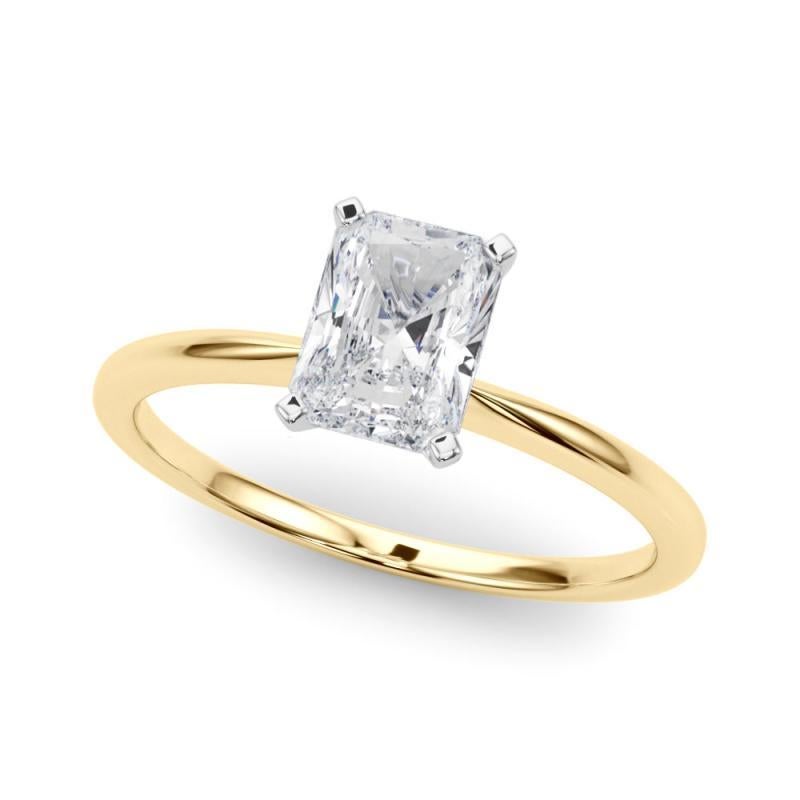 Taille radiant GIA 0.70ct Radiant Slim Band Prong Set Solitaire 18K Yellow Gold Diamond Ring en vente