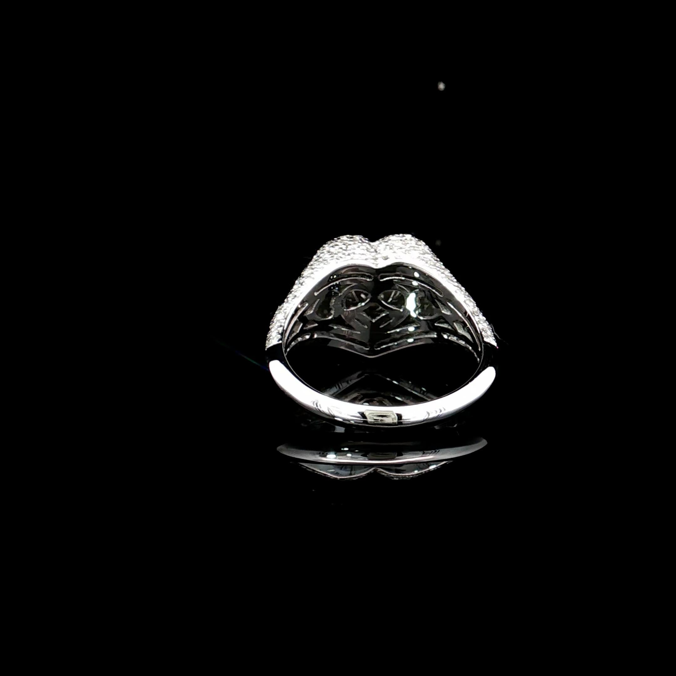 GIA Anillo de diamantes de 0,79 quilates de color verde claro fantasía (indeterminado) y claridad SI2 en venta 1