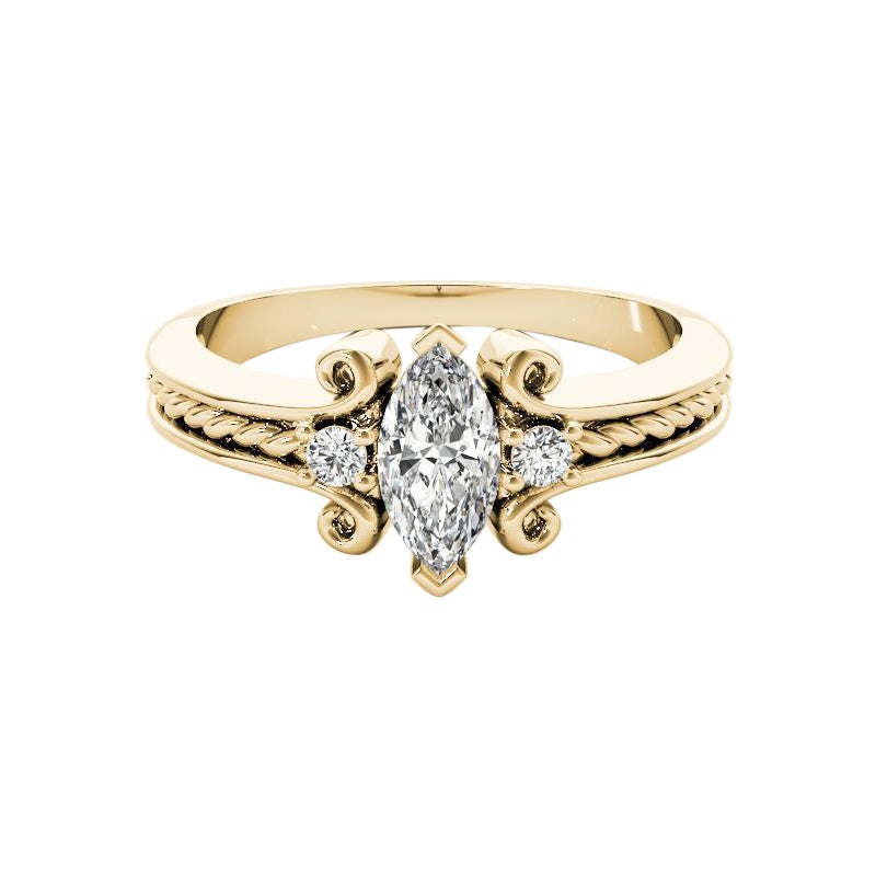 GIA 0.80 Carat Marquise Three-Stone Twisted Rope 18K Yellow Gold Diamond Ring en vente
