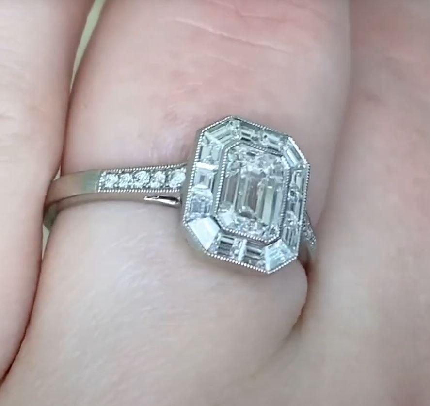 GIA 0.80ct Emerald Cut Diamond Engagement Ring, H Color, VS1 Clarity, Platinum For Sale 1