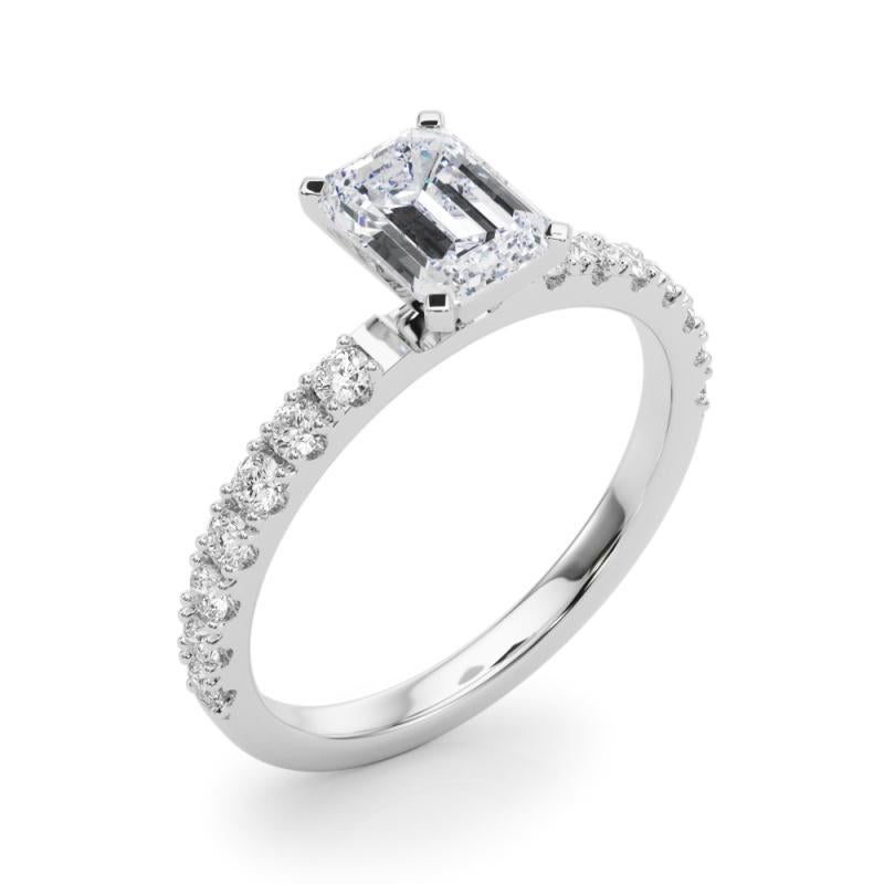 GIA 0.80ct Emeraude Solitaire avec Demi-Eternité Bague diamant en or blanc 18K Pour femmes en vente