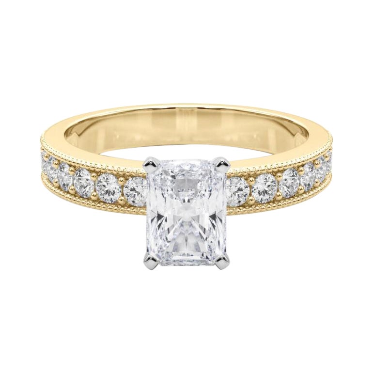GIA 0,83 Carati Radiant Vintage Milgrain Channel Anello con diamanti in oro giallo 18K