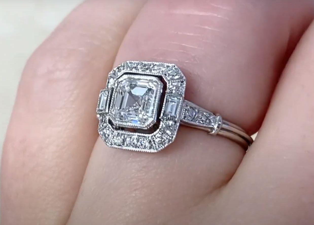 GIA 0.89ct Asscher Cut Diamond Engagement Ring, H Color, Diamond Halo, Platinum For Sale 2