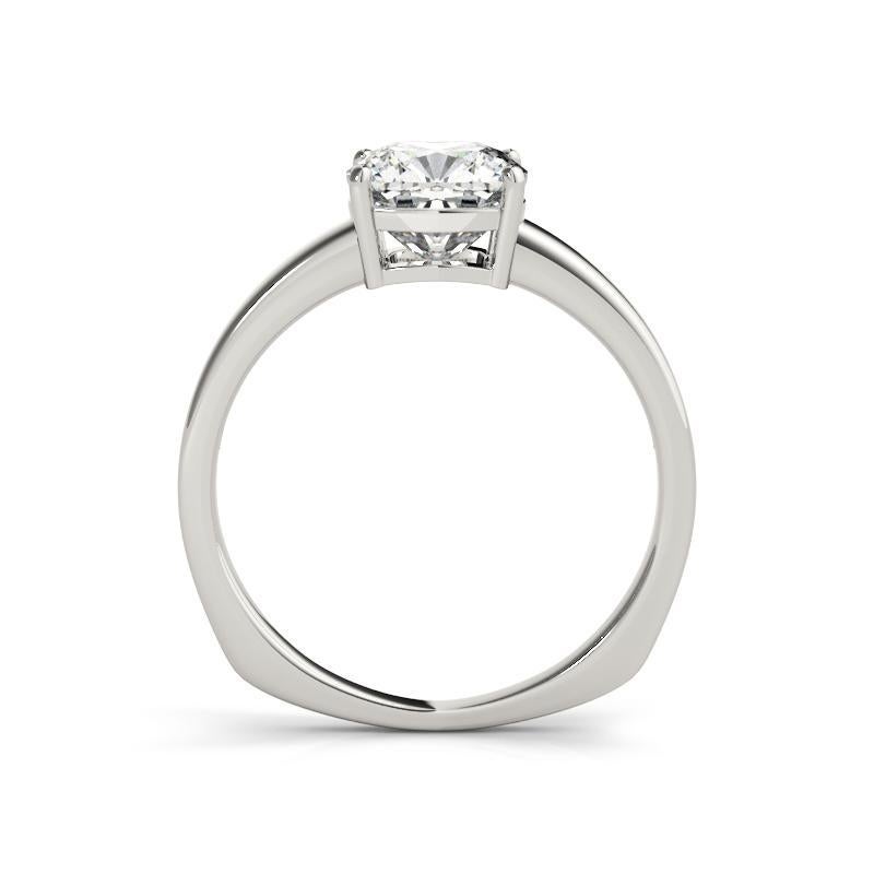 GIA 0,8ct Solitario a cuscino con gambo in oro bianco a quattro griffe In condizioni Nuovo in vendita a New York, NY